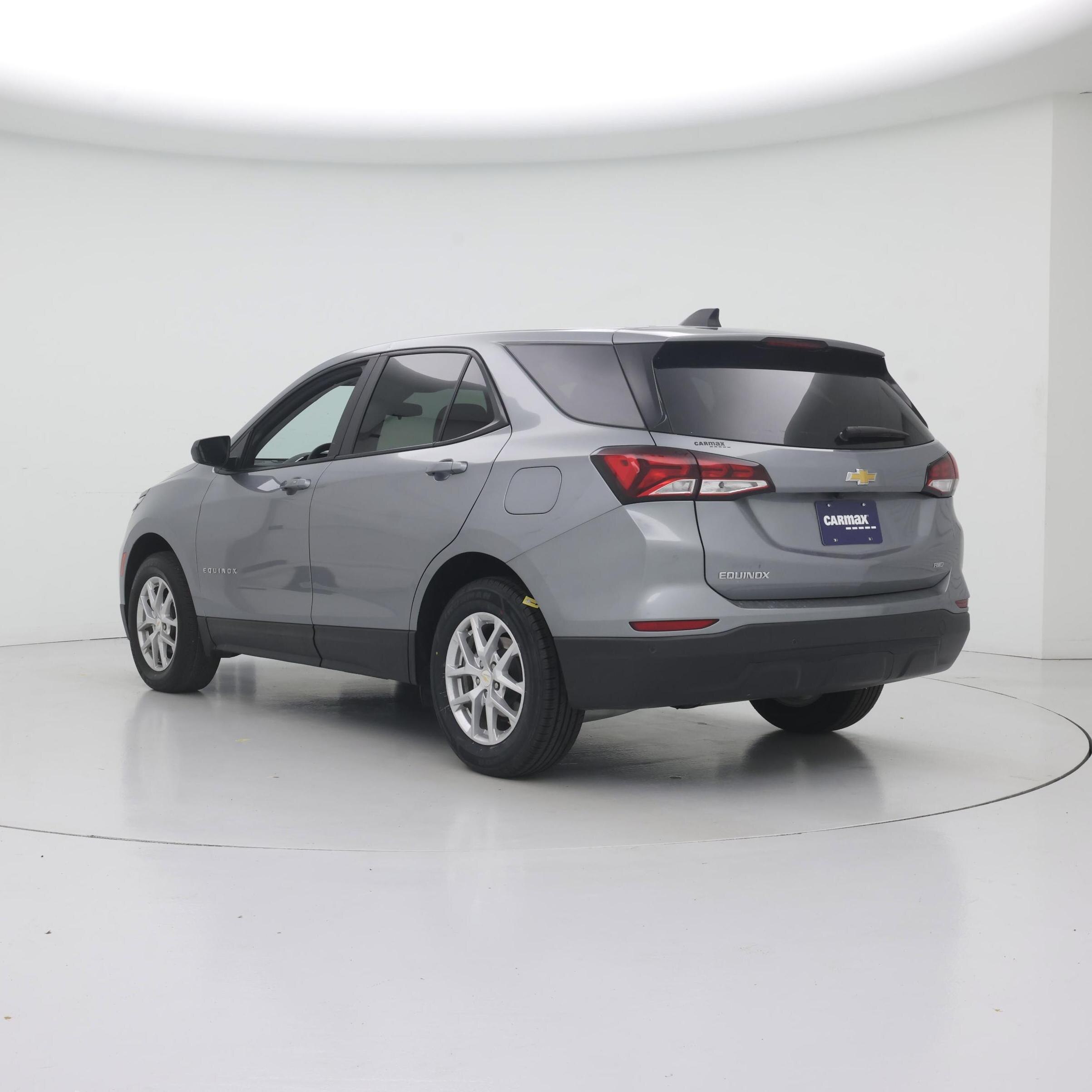 Thumbnail: 2023 Chevrolet Equinox - 2