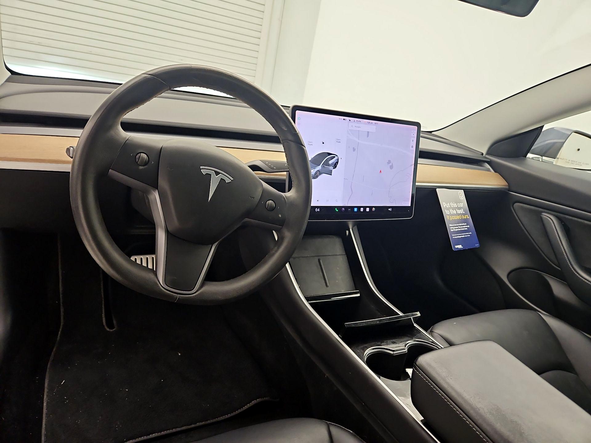 Thumbnail: 2020 Tesla Model 3 - 9