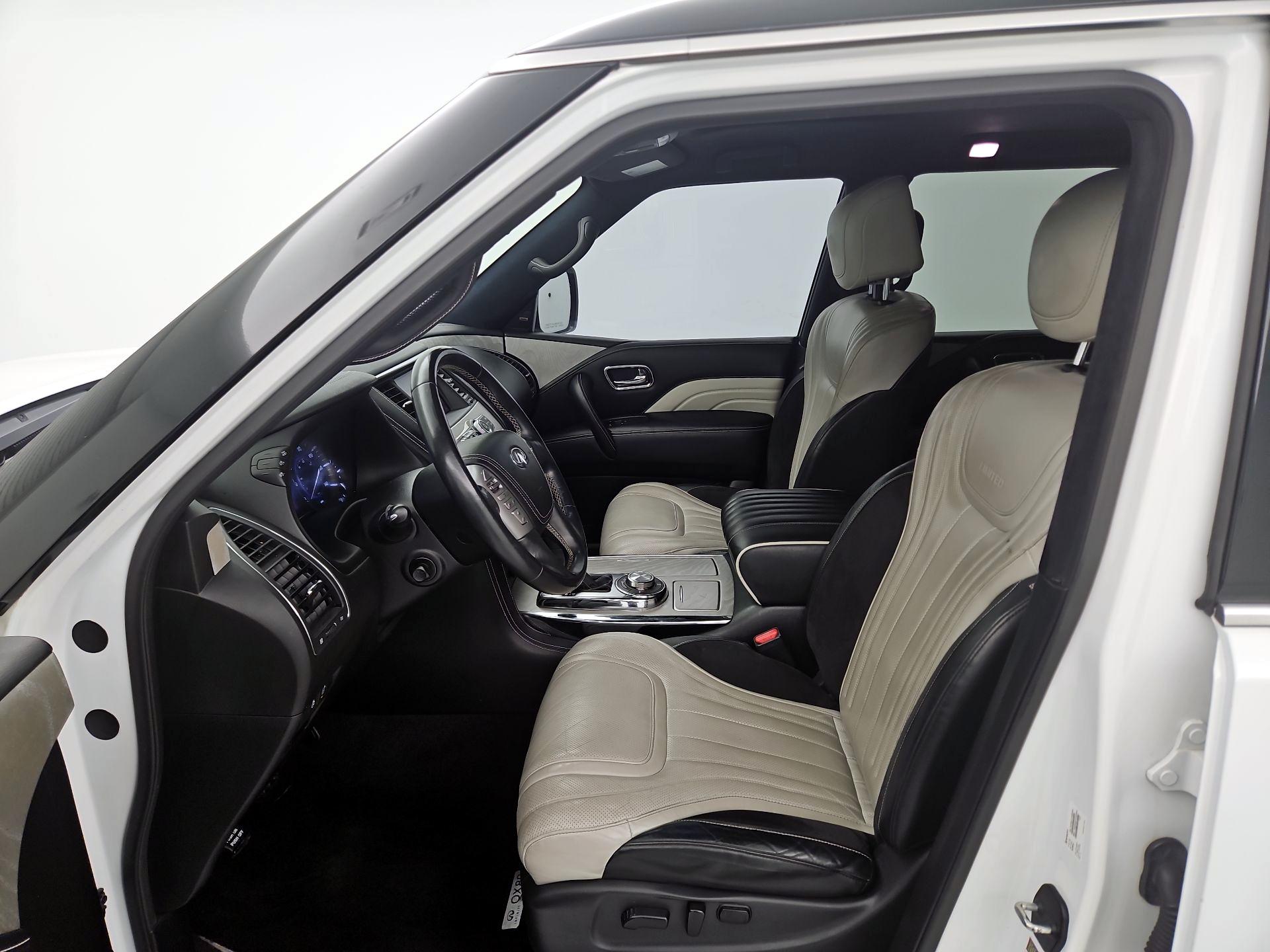 Thumbnail: 2019 INFINITI QX80 - 11