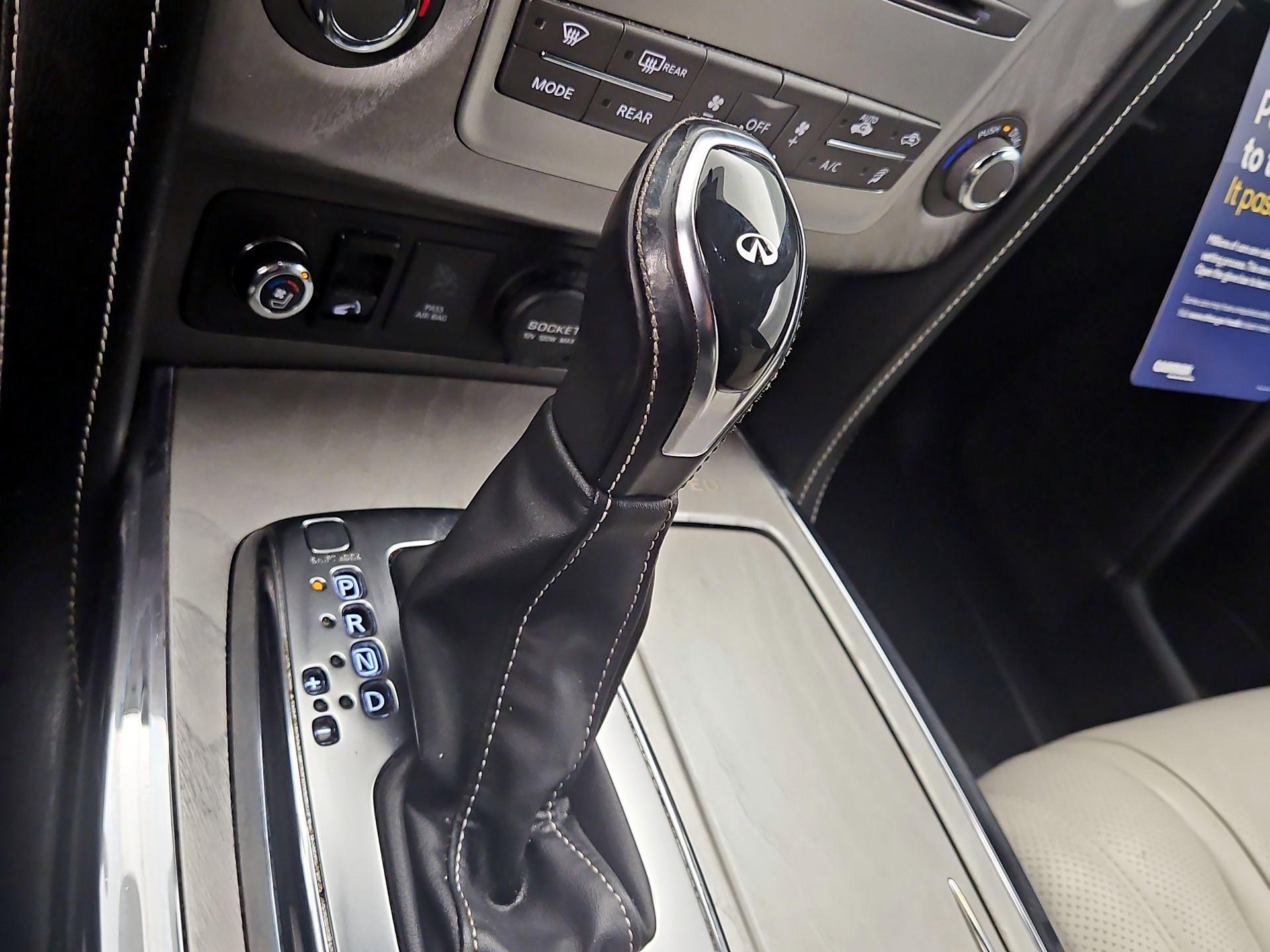 Thumbnail: 2019 INFINITI QX80 - 18