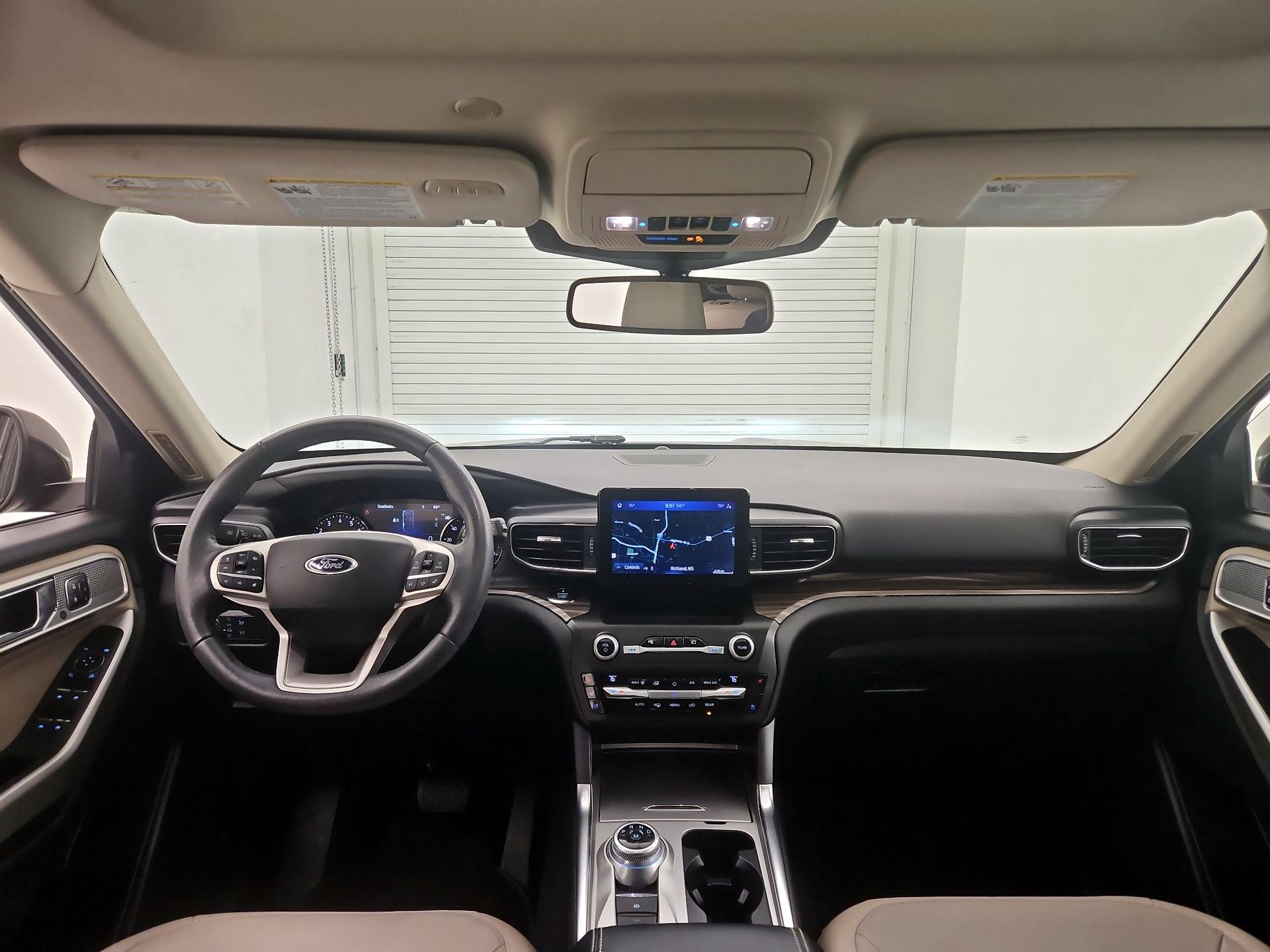 Thumbnail: 2020 Ford Explorer - 9