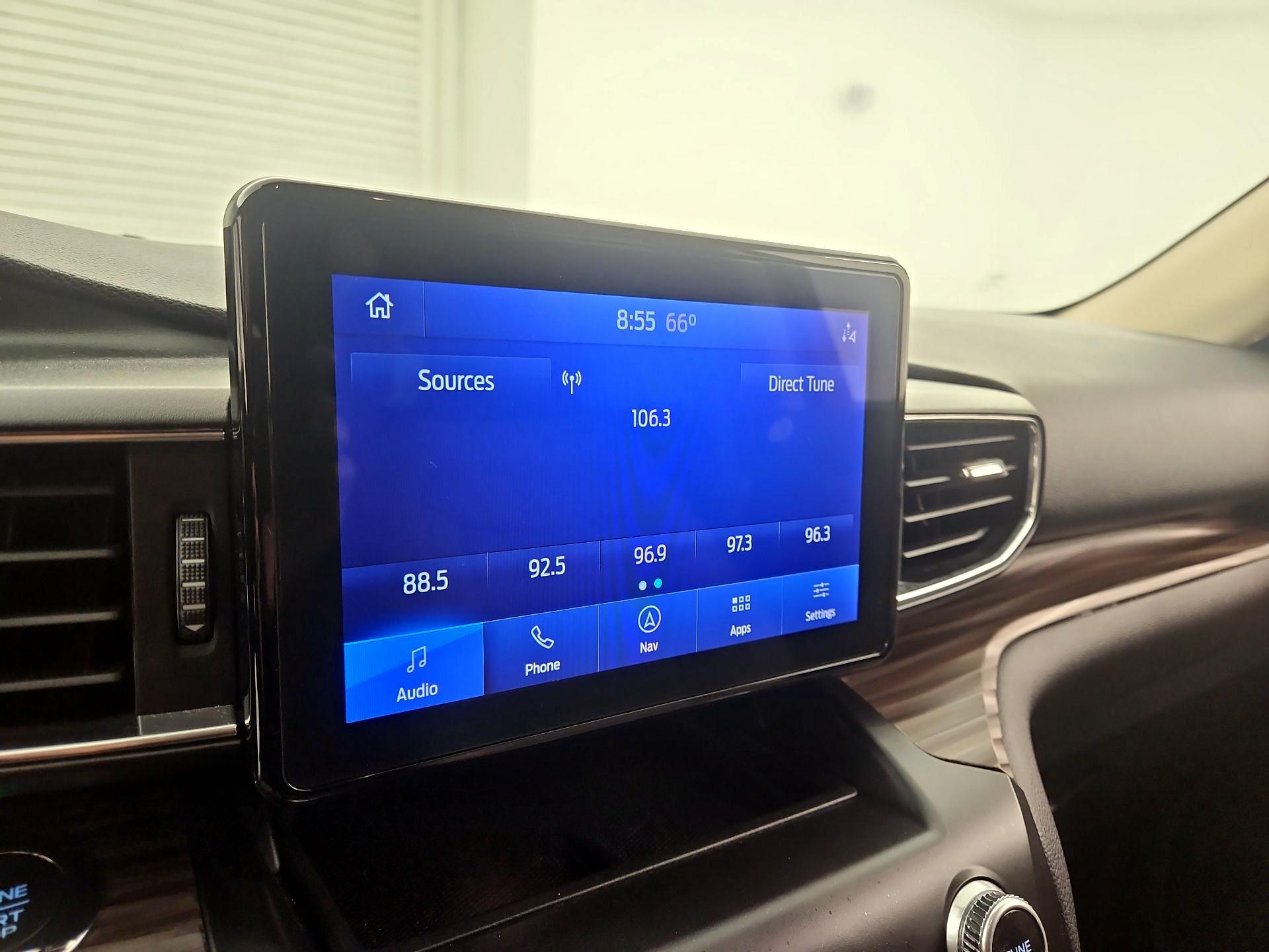 Thumbnail: 2020 Ford Explorer - 16