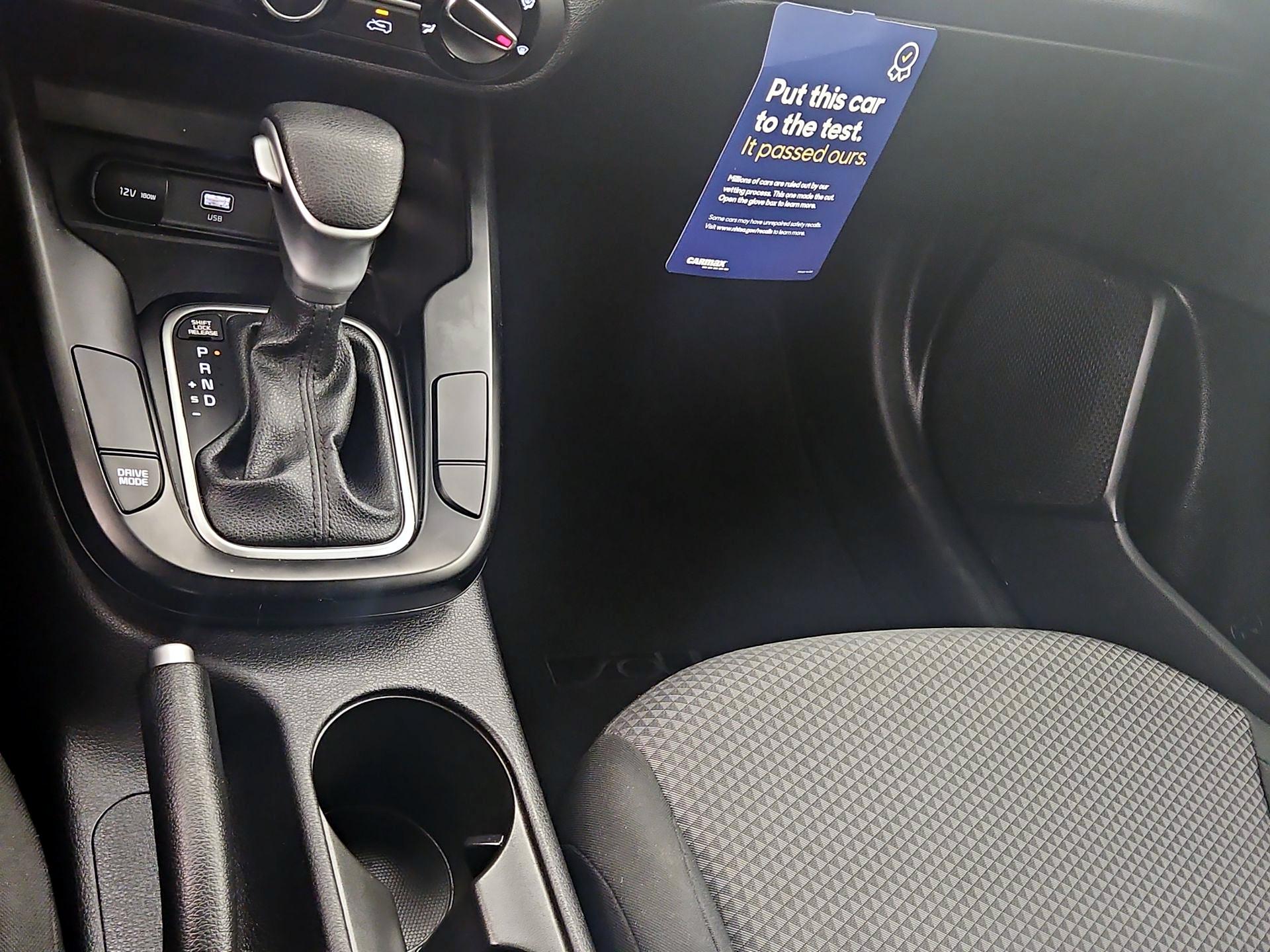 Thumbnail: 2023 Kia Soul - 17