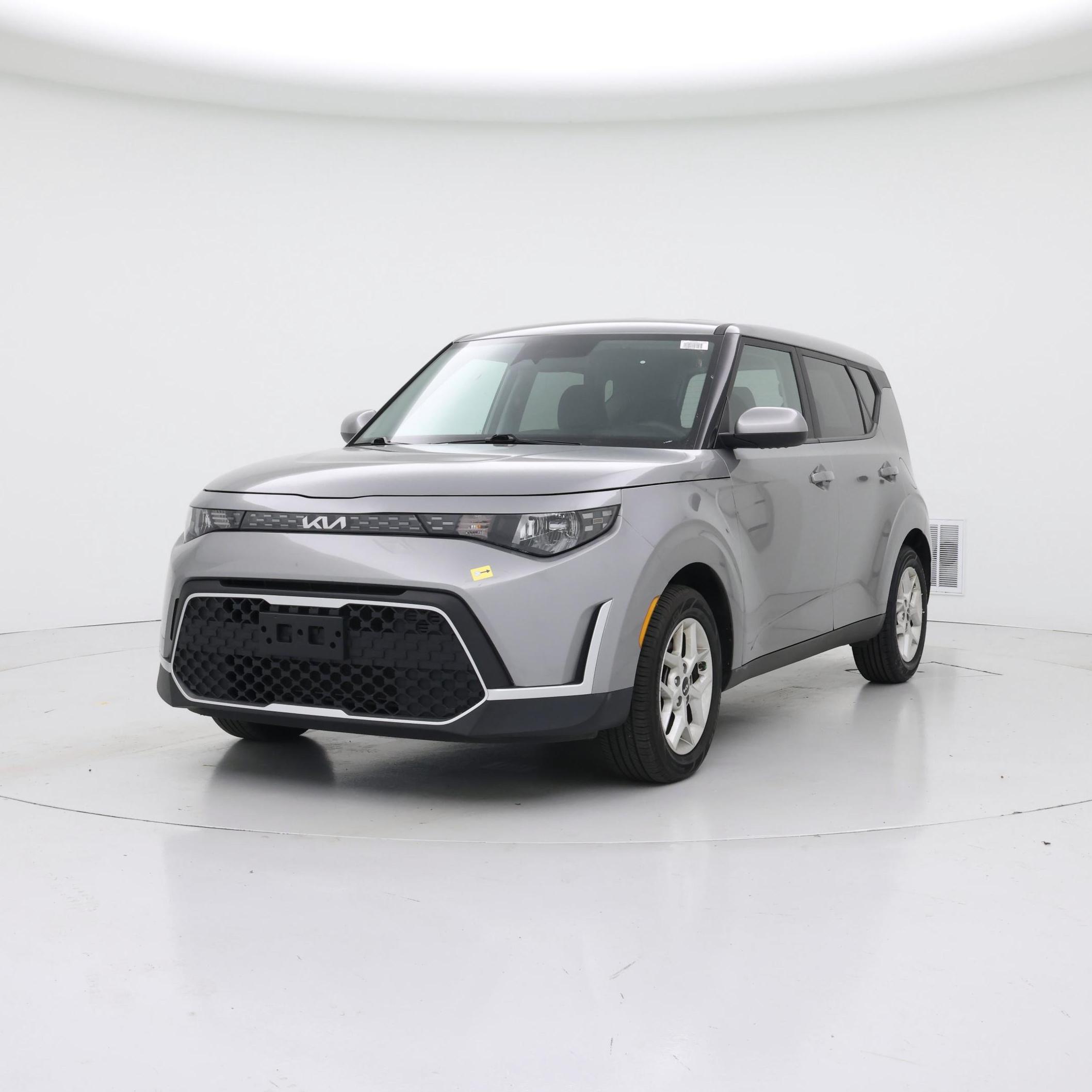 Thumbnail: 2023 Kia Soul - 4