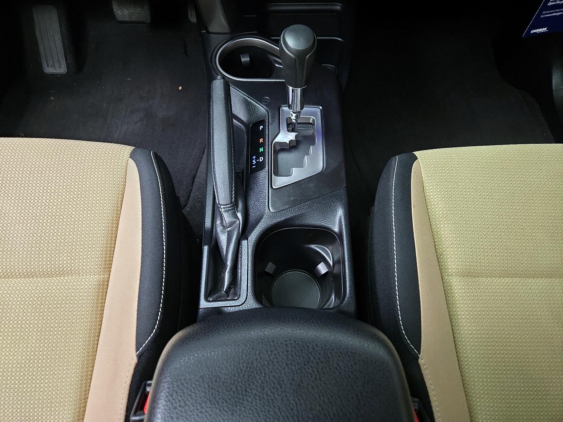 Thumbnail: 2017 Toyota RAV4 - 17