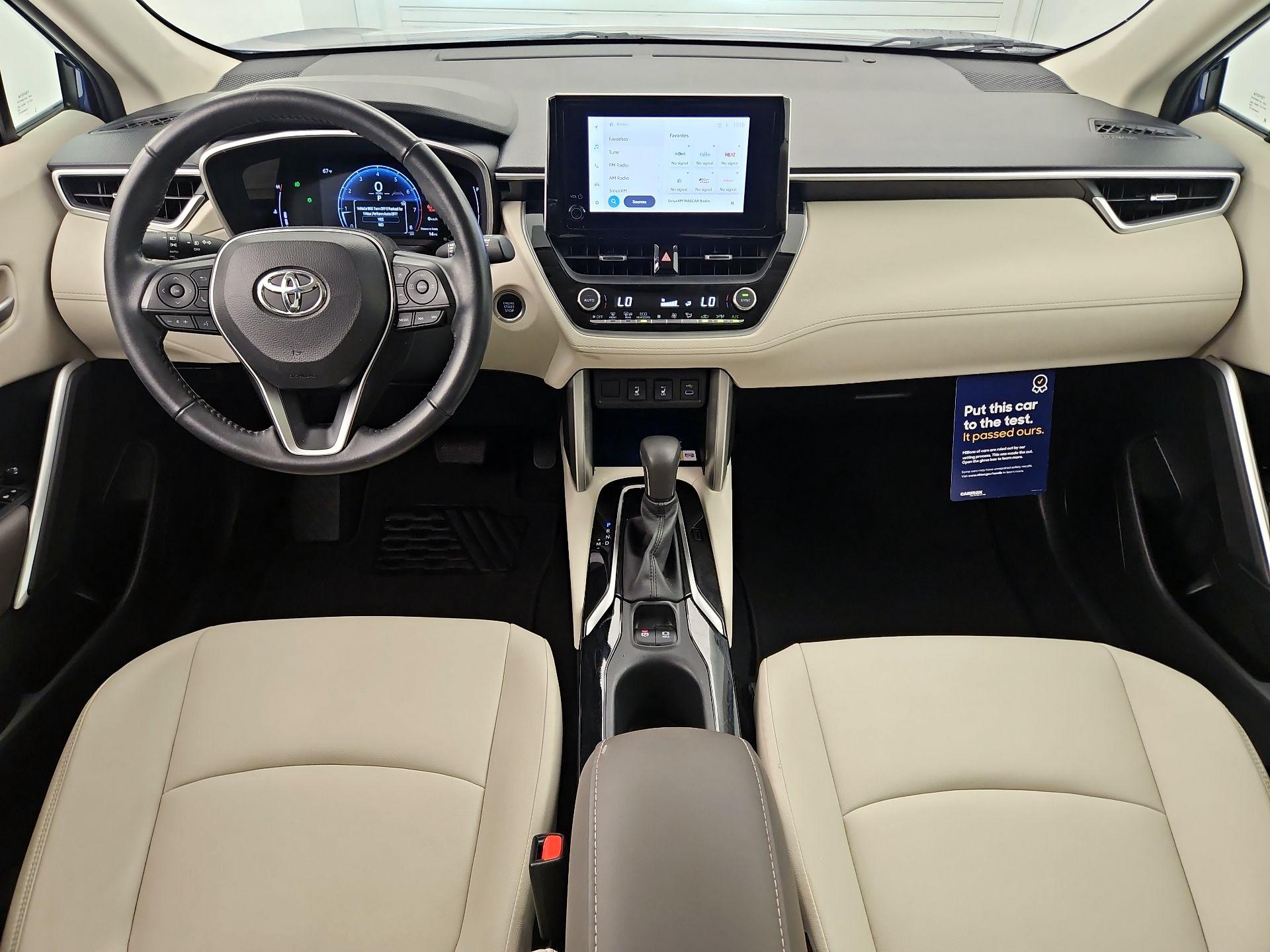 Thumbnail: 2023 Toyota Corolla Cross - 9