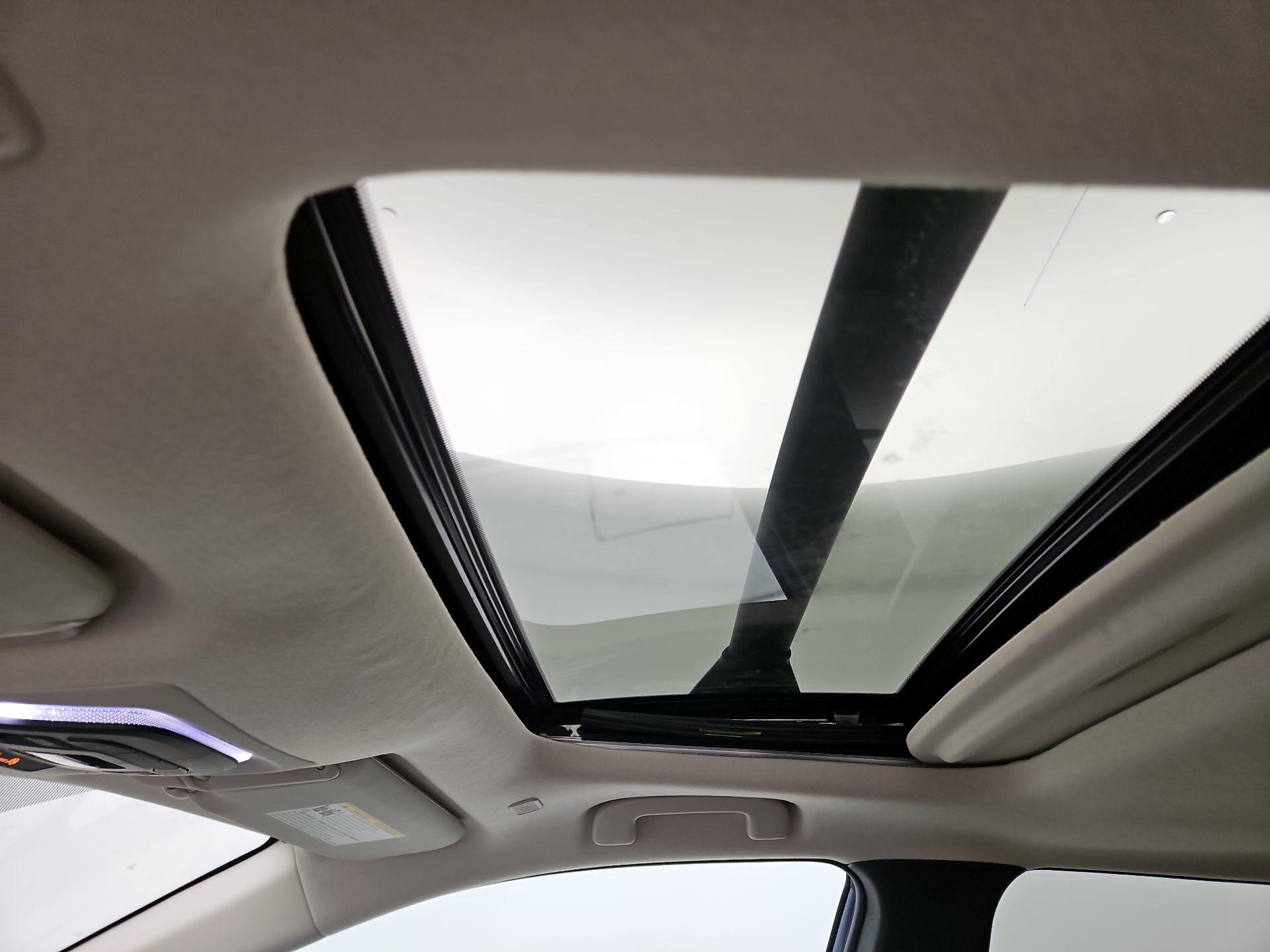 Thumbnail: 2023 Toyota Corolla Cross - 19