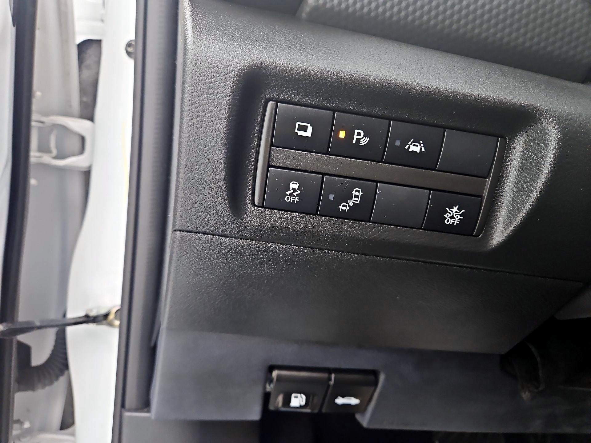 Thumbnail: 2022 Nissan Kicks - 13