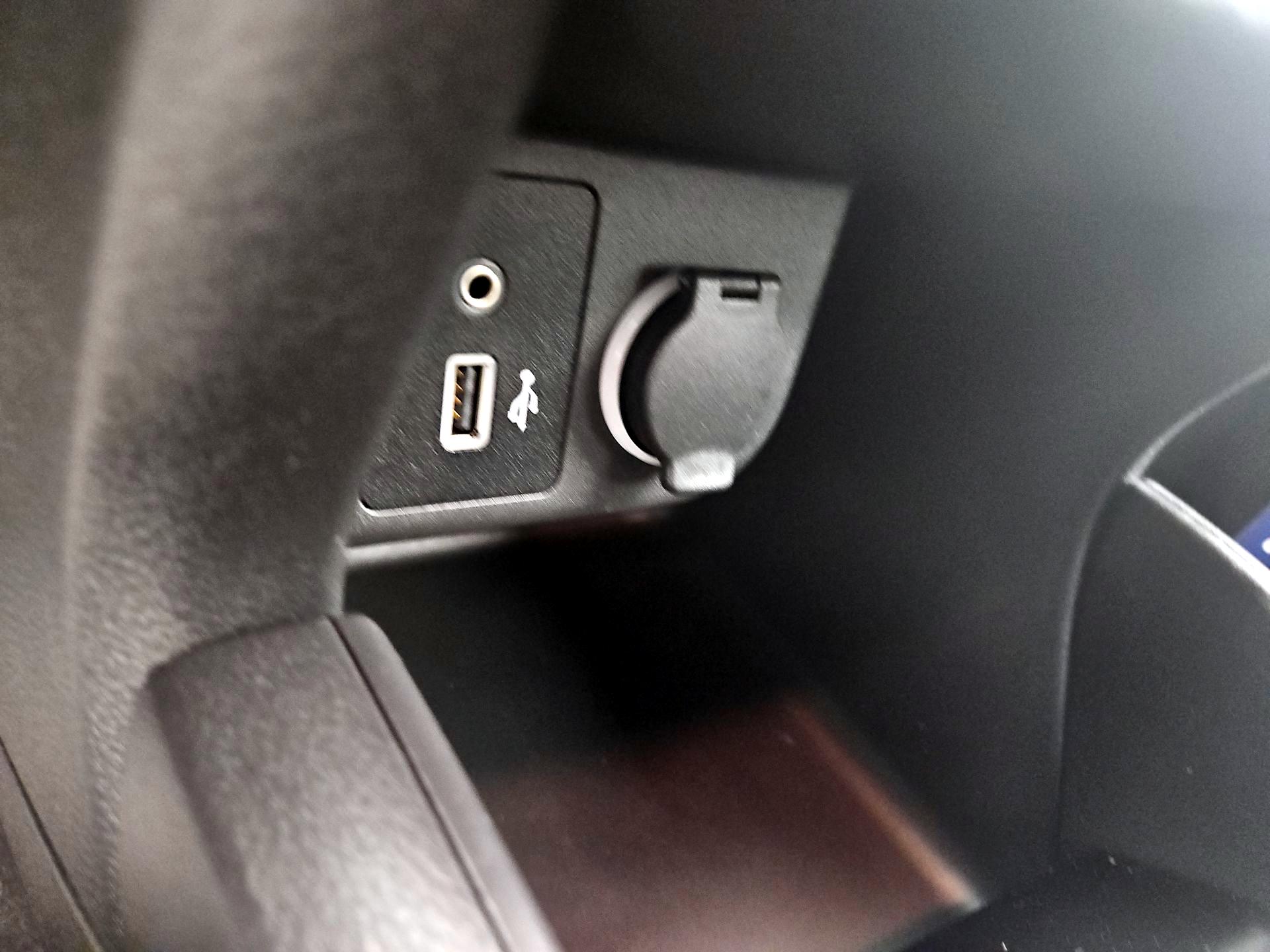 Thumbnail: 2022 Nissan Kicks - 18