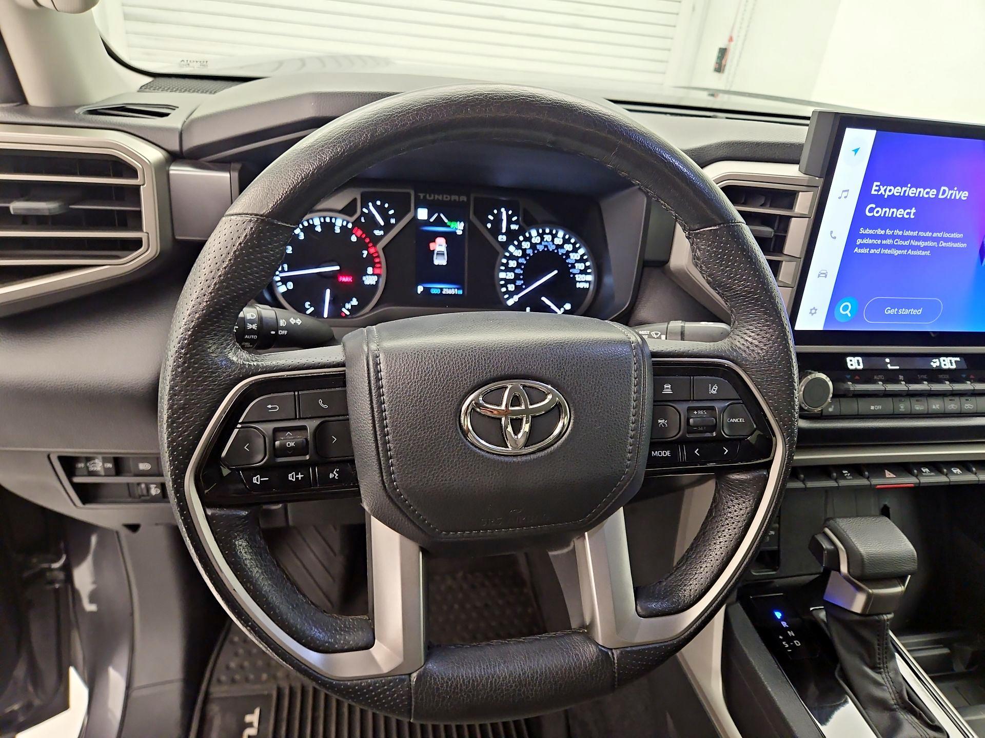 Thumbnail: 2022 Toyota Tundra - 10