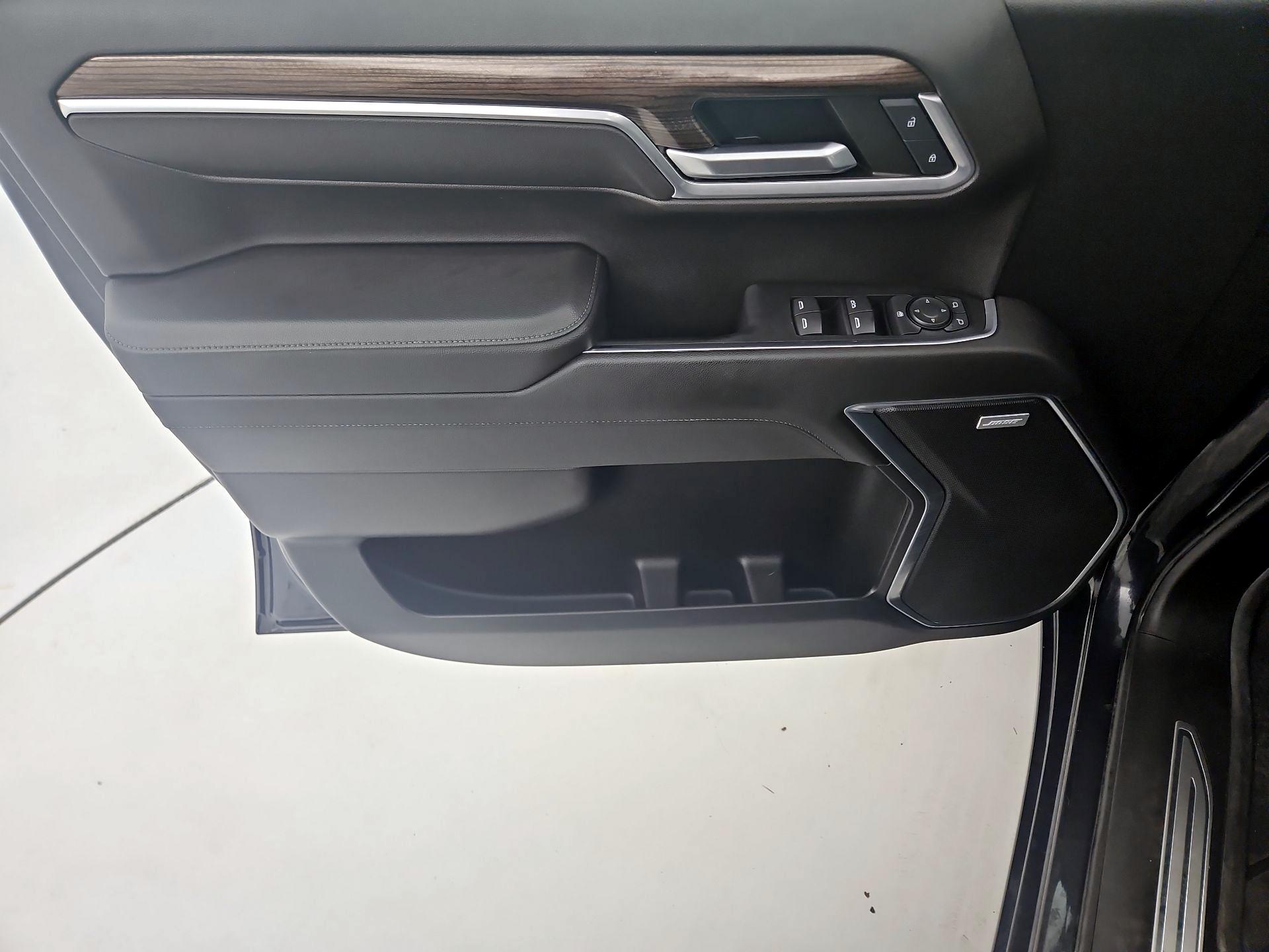 Thumbnail: 2022 Chevrolet Silverado 1500 - 12