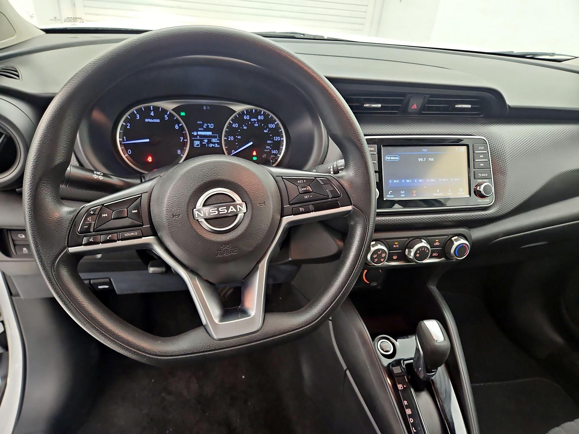 Thumbnail: 2022 Nissan Kicks - 10