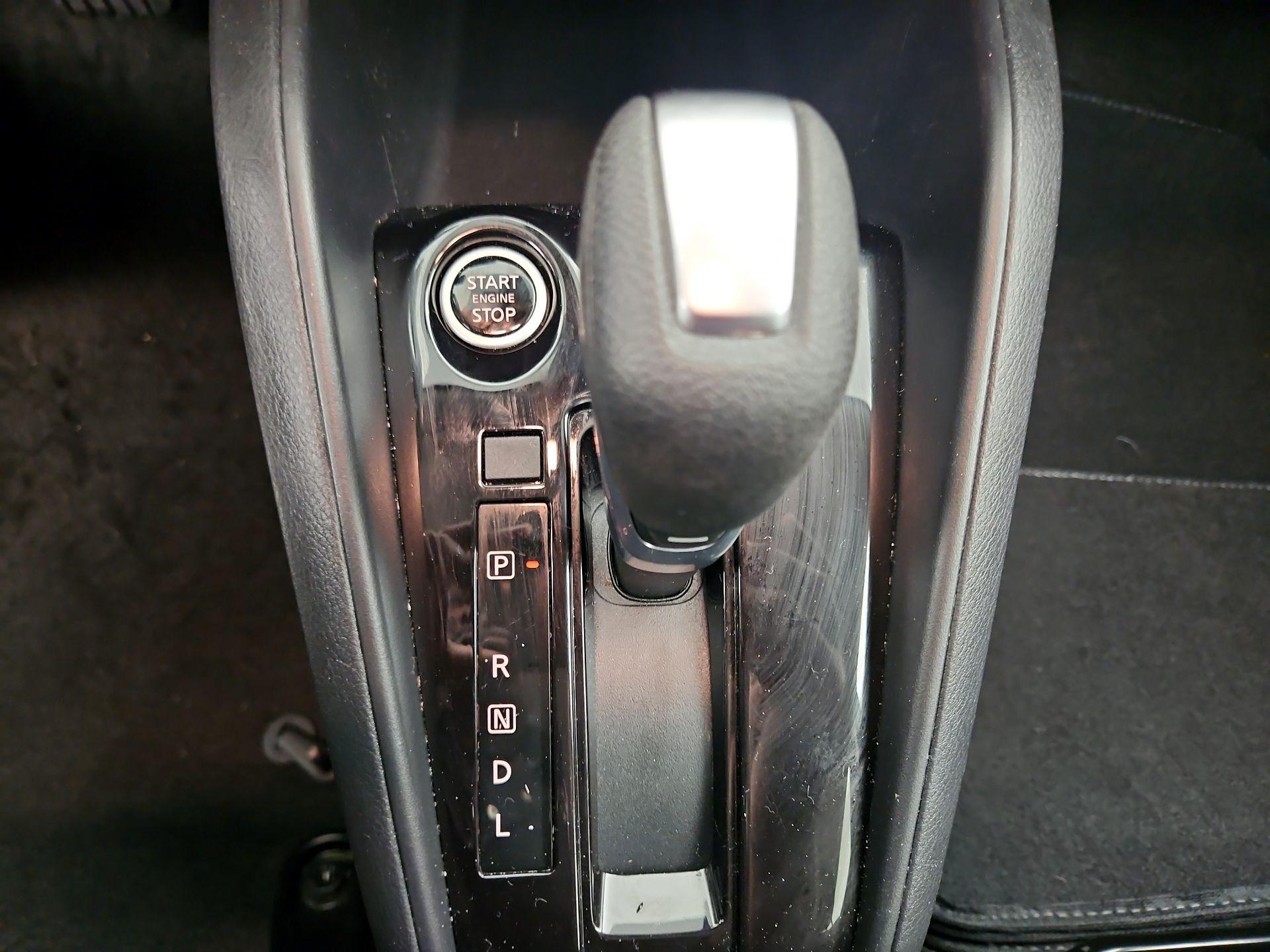 Thumbnail: 2022 Nissan Kicks - 17