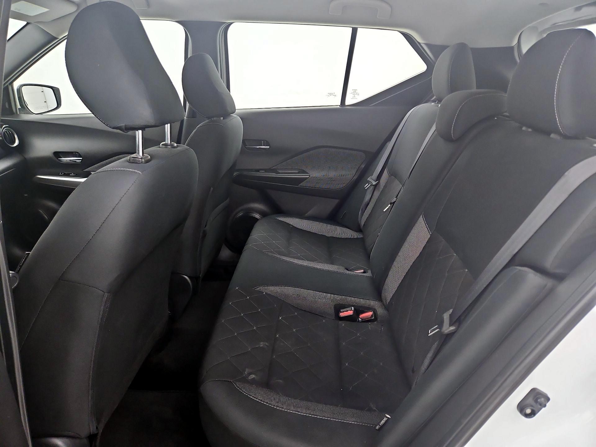 Thumbnail: 2020 Nissan Kicks - 18