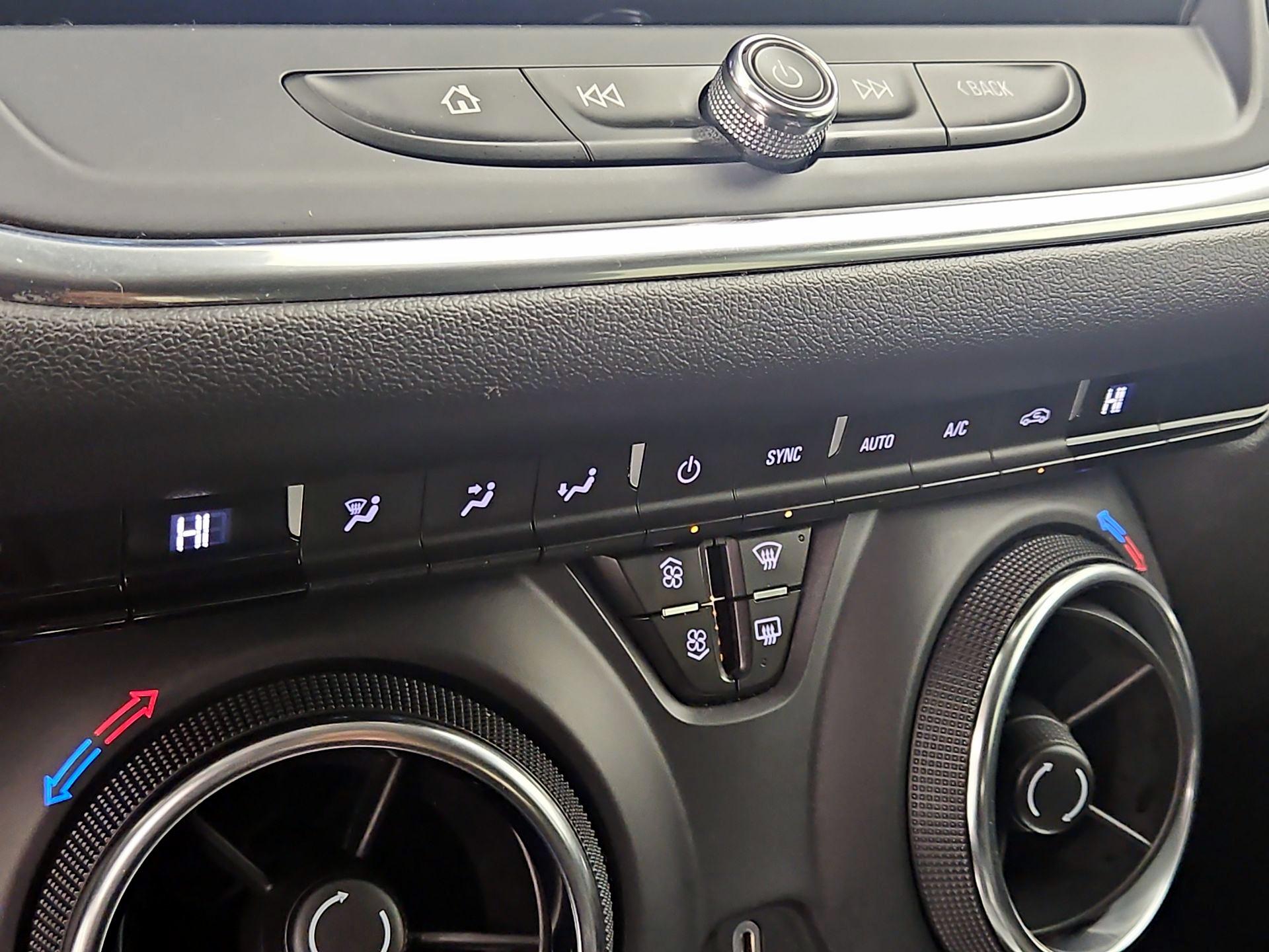 Thumbnail: 2023 Chevrolet Blazer - 16