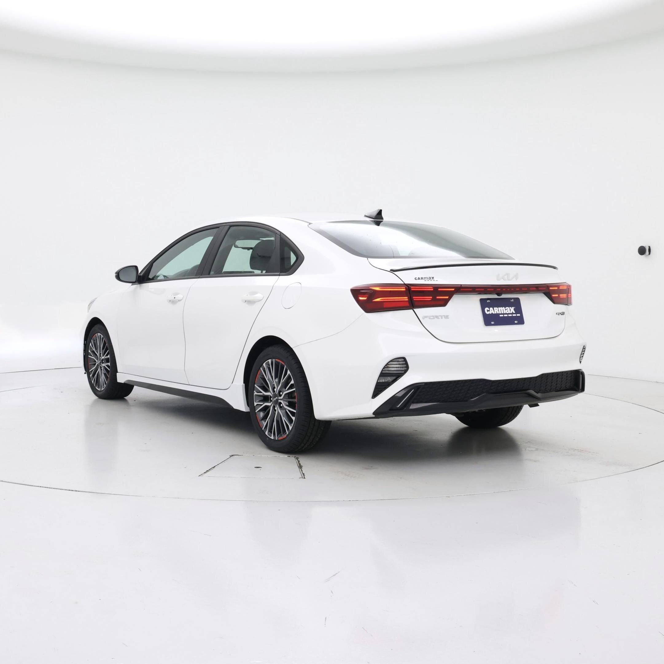 Thumbnail: 2023 Kia Forte - 2