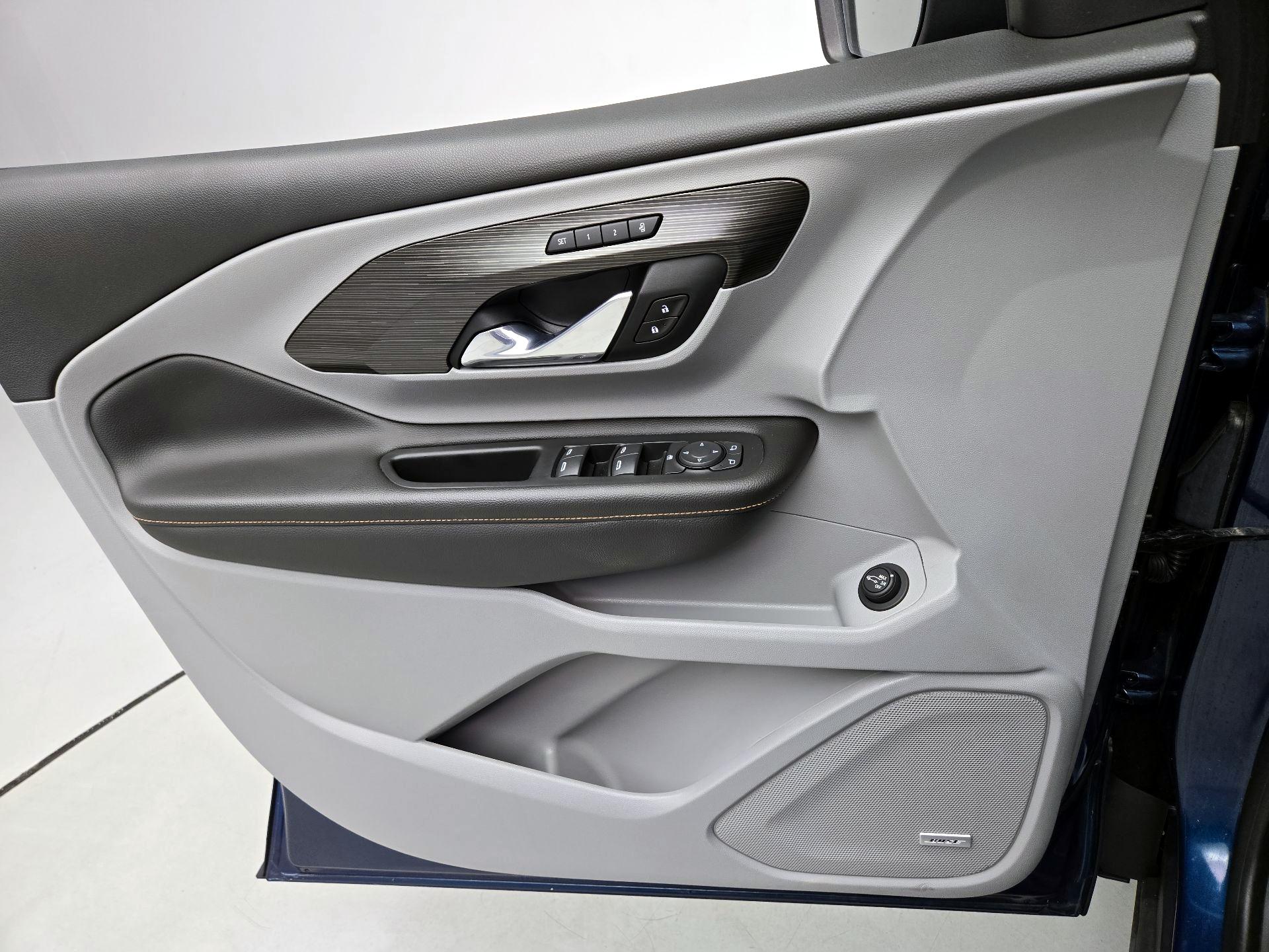 Thumbnail: 2021 GMC Terrain - 12