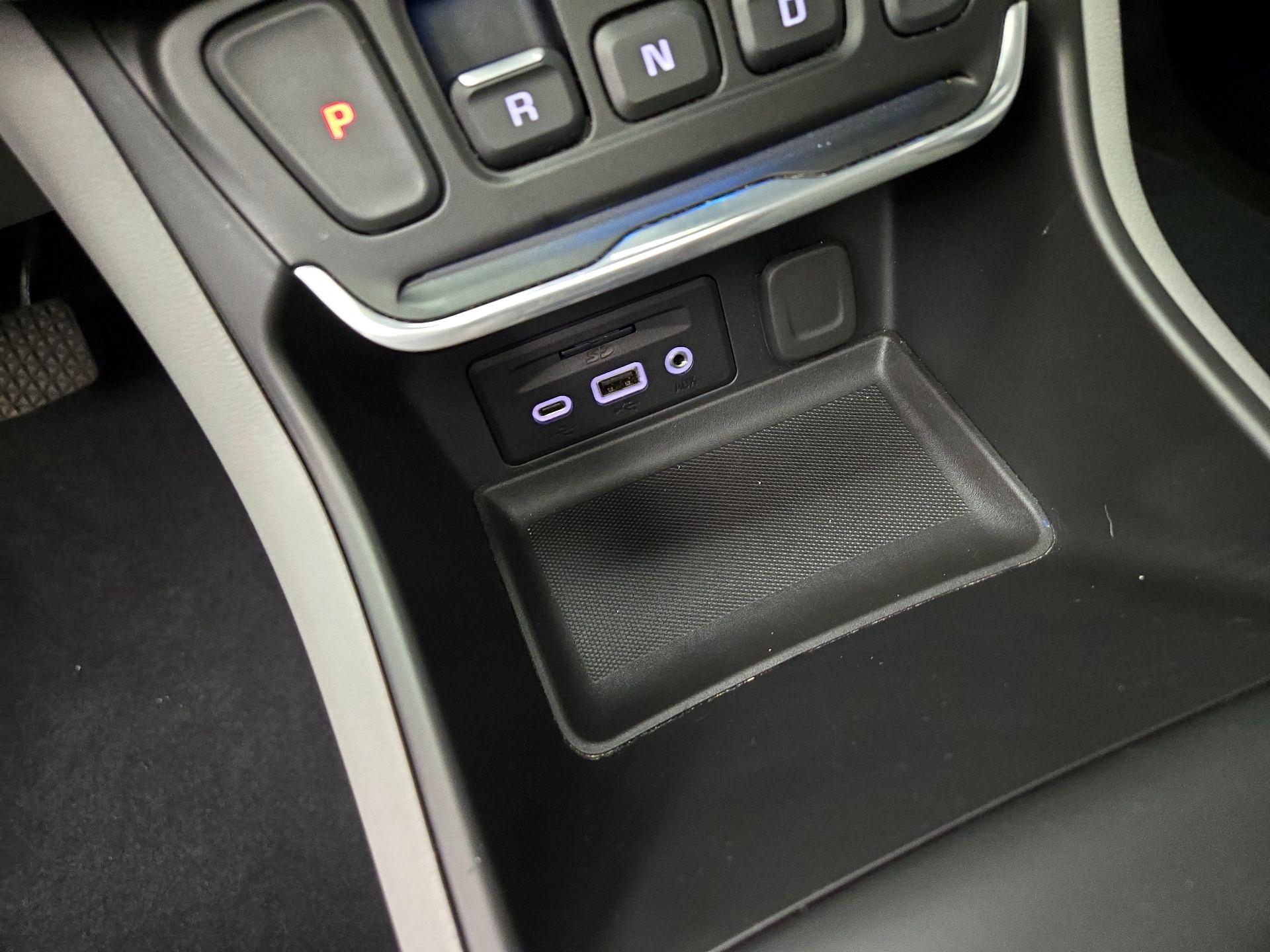 Thumbnail: 2021 GMC Terrain - 19