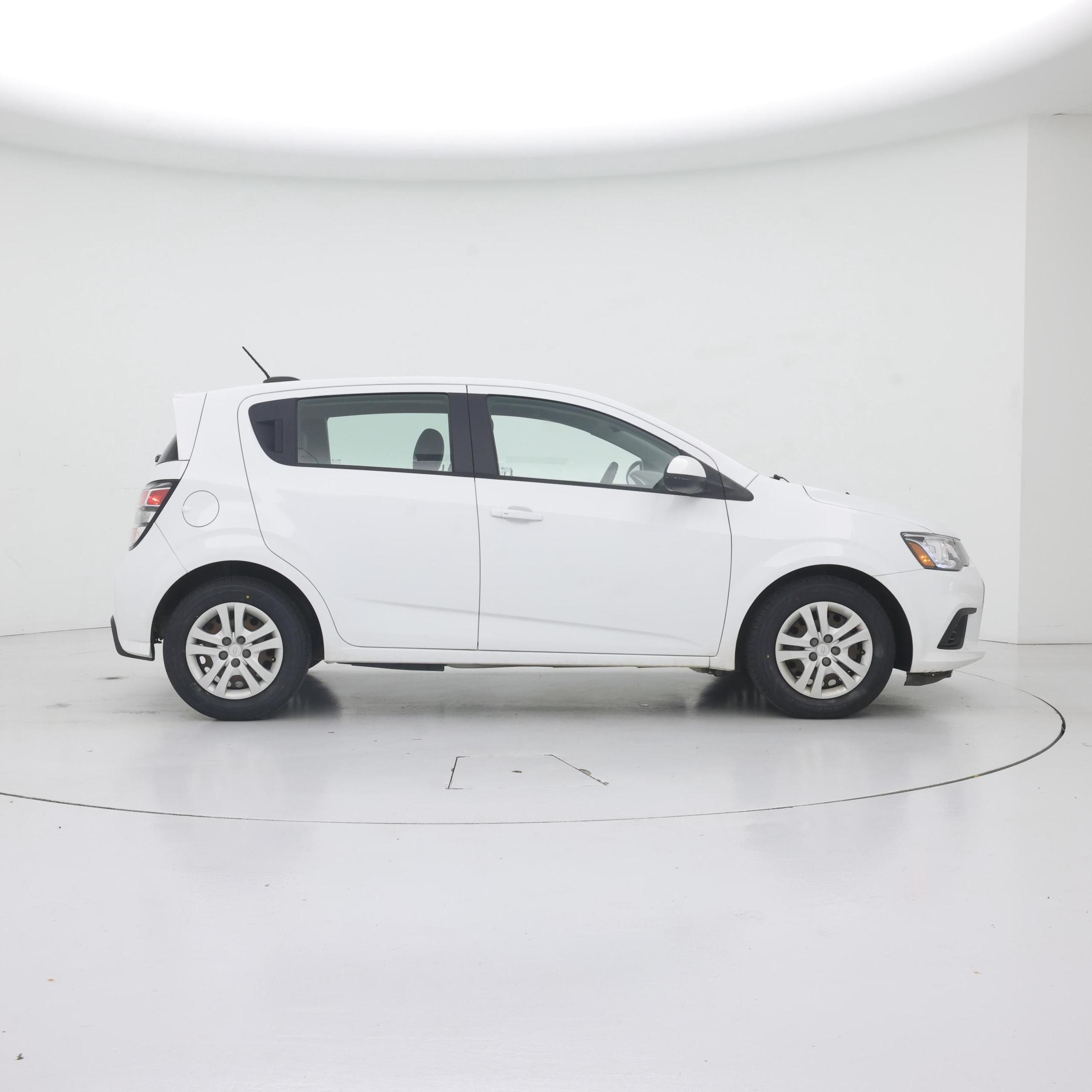 Thumbnail: 2020 Chevrolet Sonic - 7