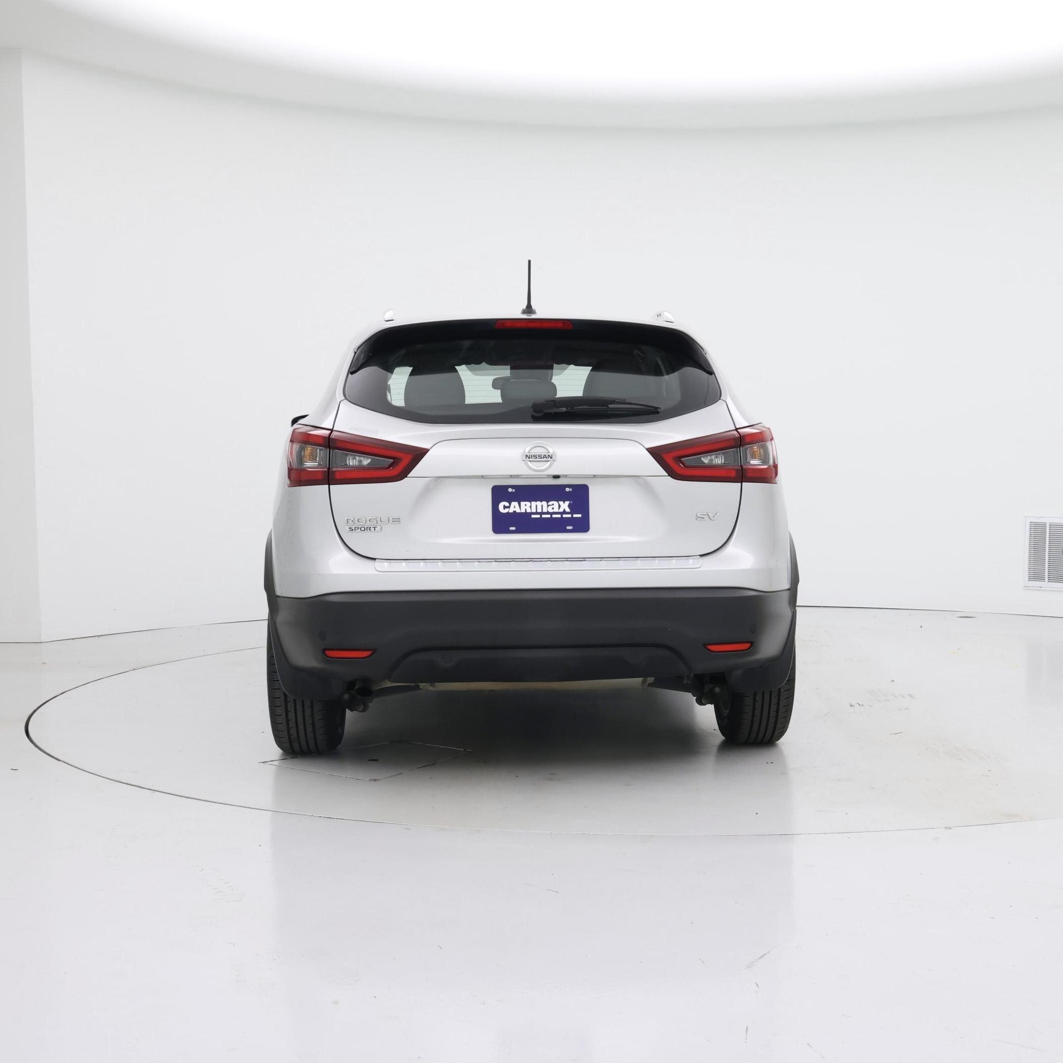 Thumbnail: 2021 Nissan Rogue Sport - 6