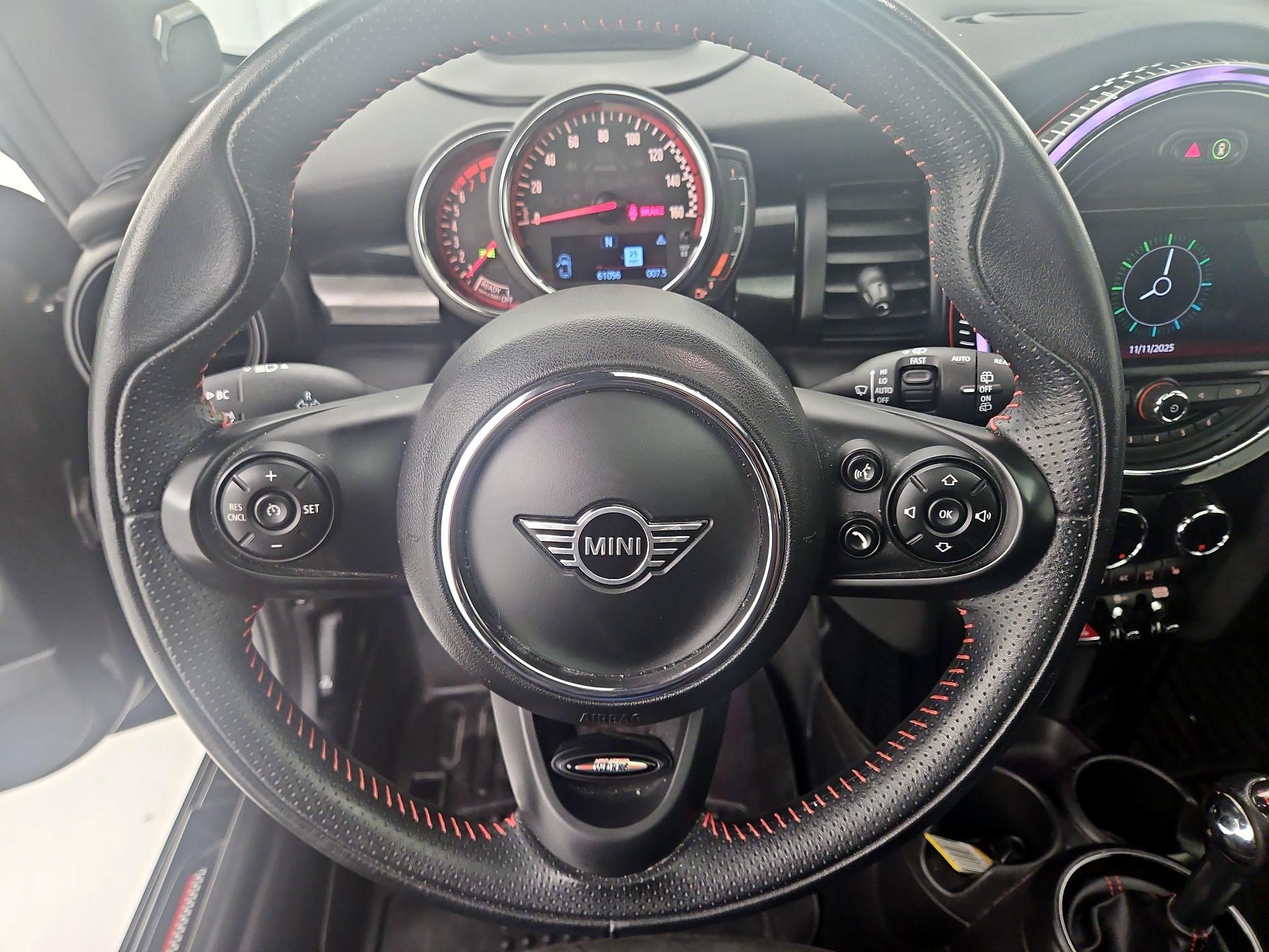 Thumbnail: 2019 MINI Cooper Hardtop - 10
