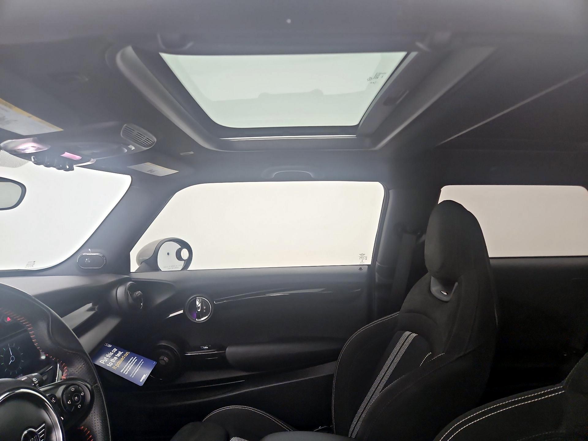 Thumbnail: 2019 MINI Cooper Hardtop - 19