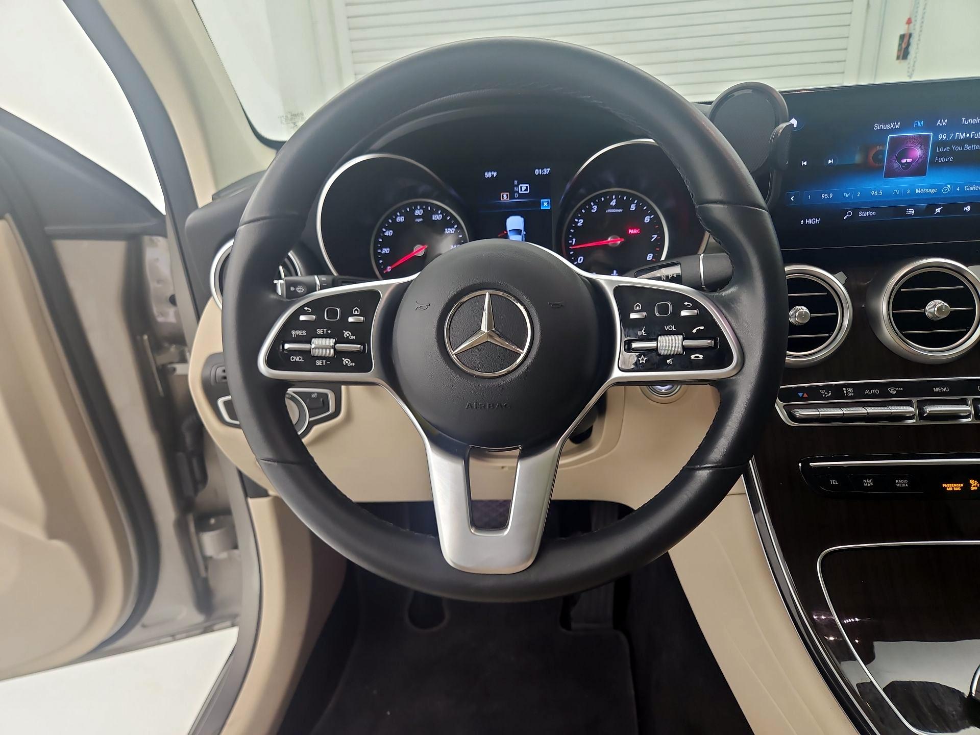 Thumbnail: 2022 Mercedes-Benz GLC - 10