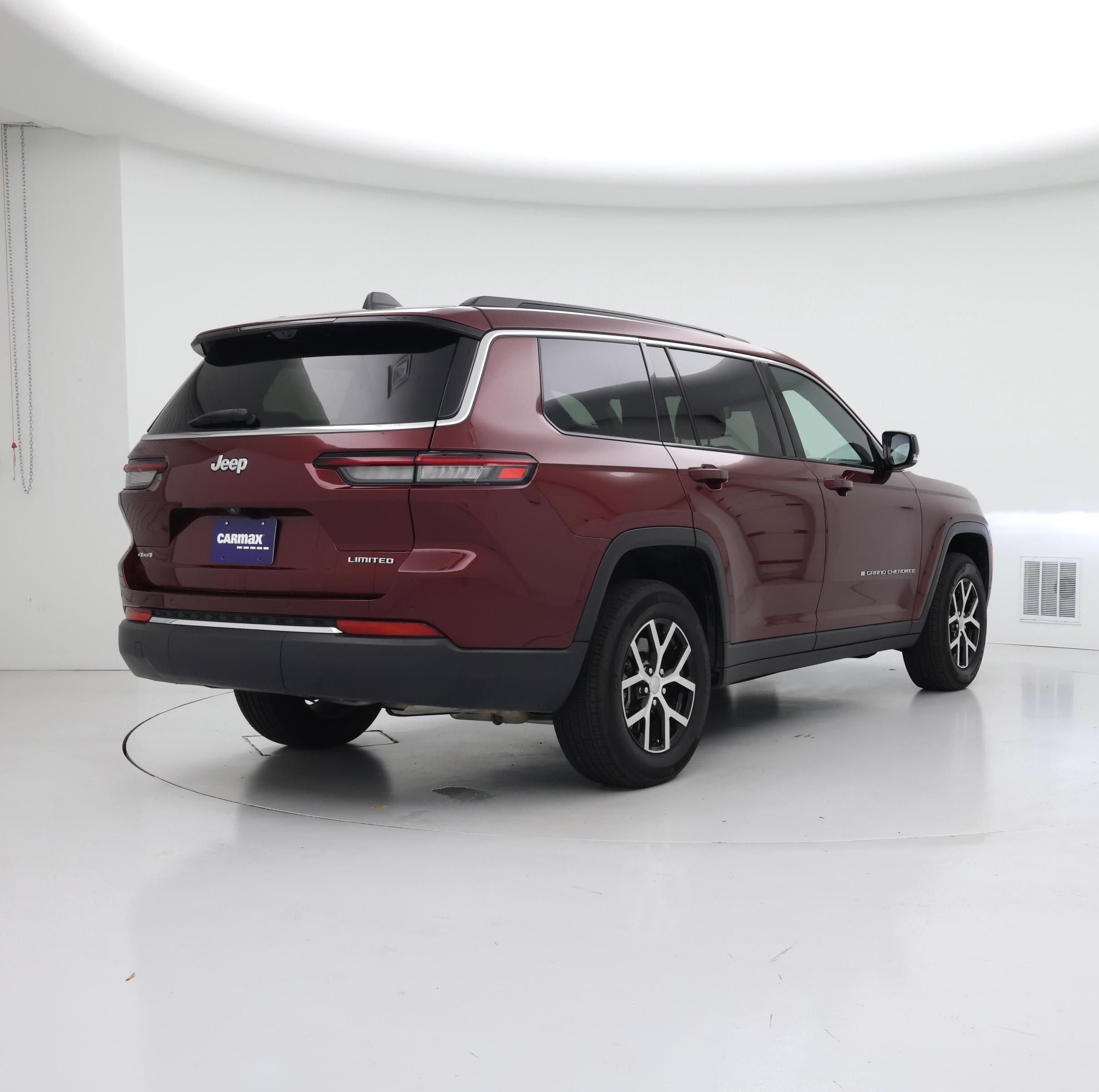 Thumbnail: 2024 Jeep Grand Cherokee L - 8