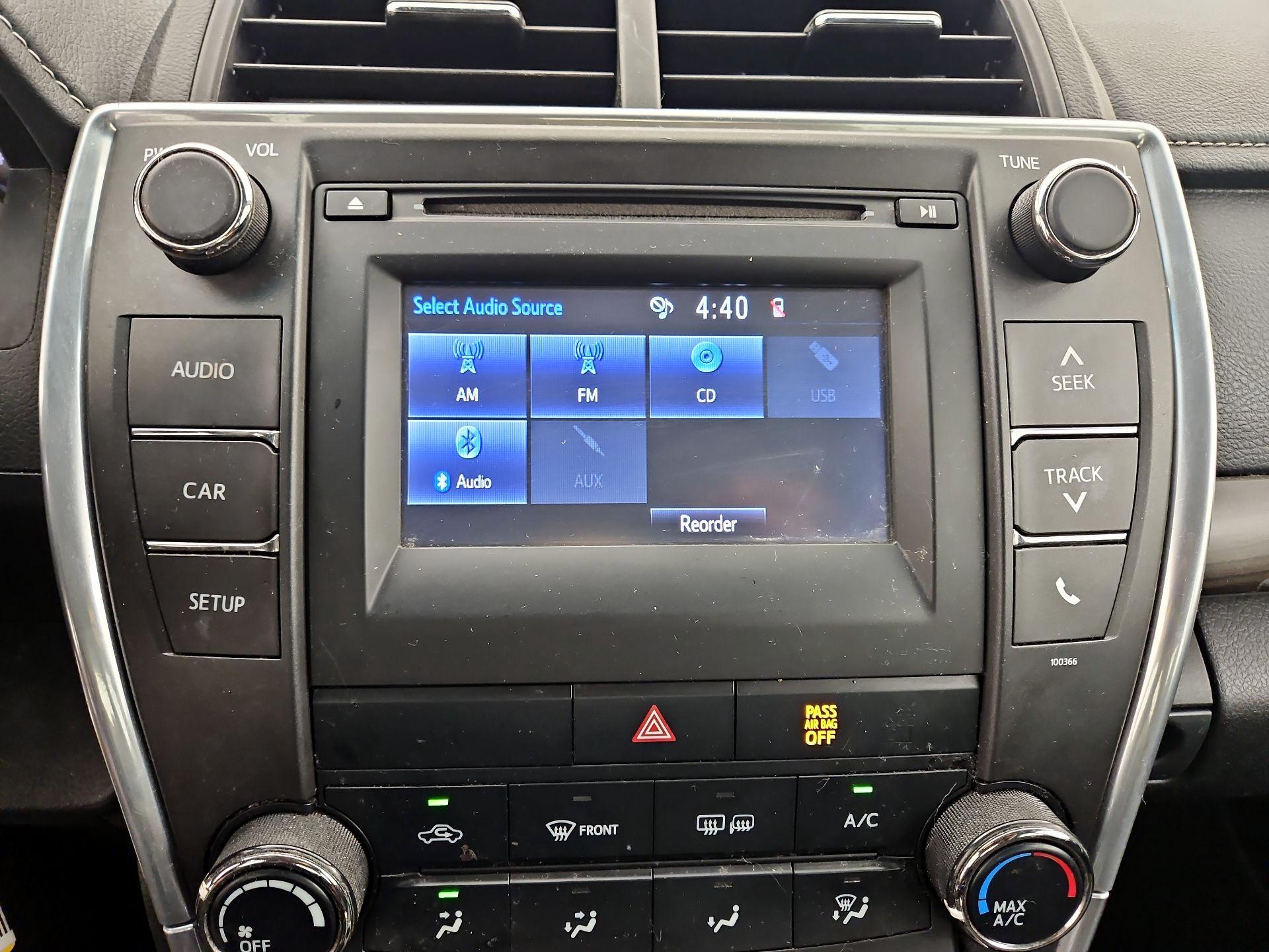 Thumbnail: 2015 Toyota Camry - 15