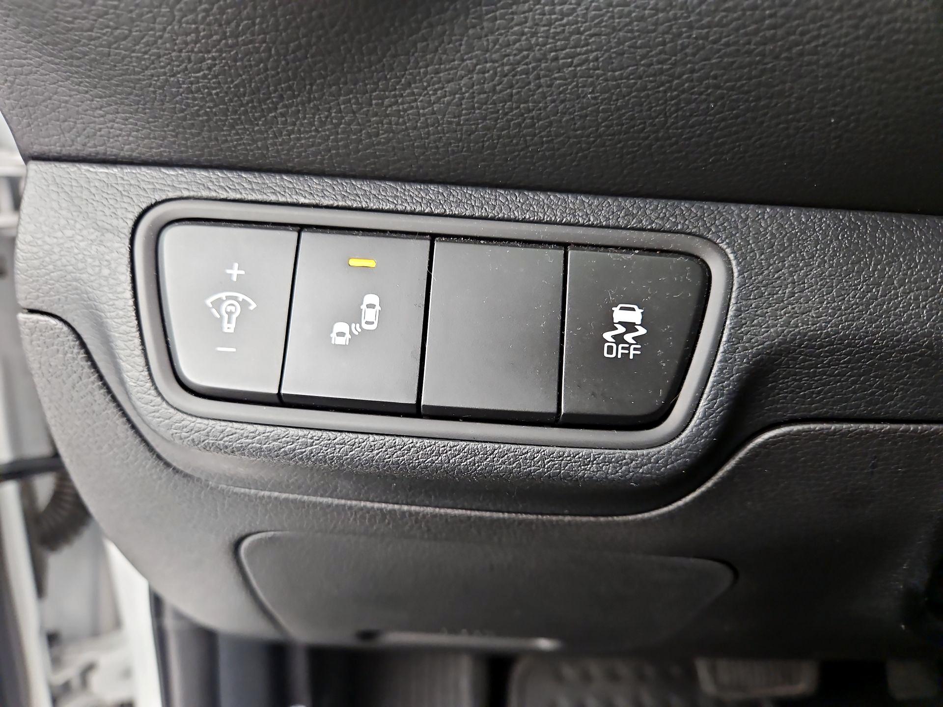 Thumbnail: 2024 Kia Forte - 13