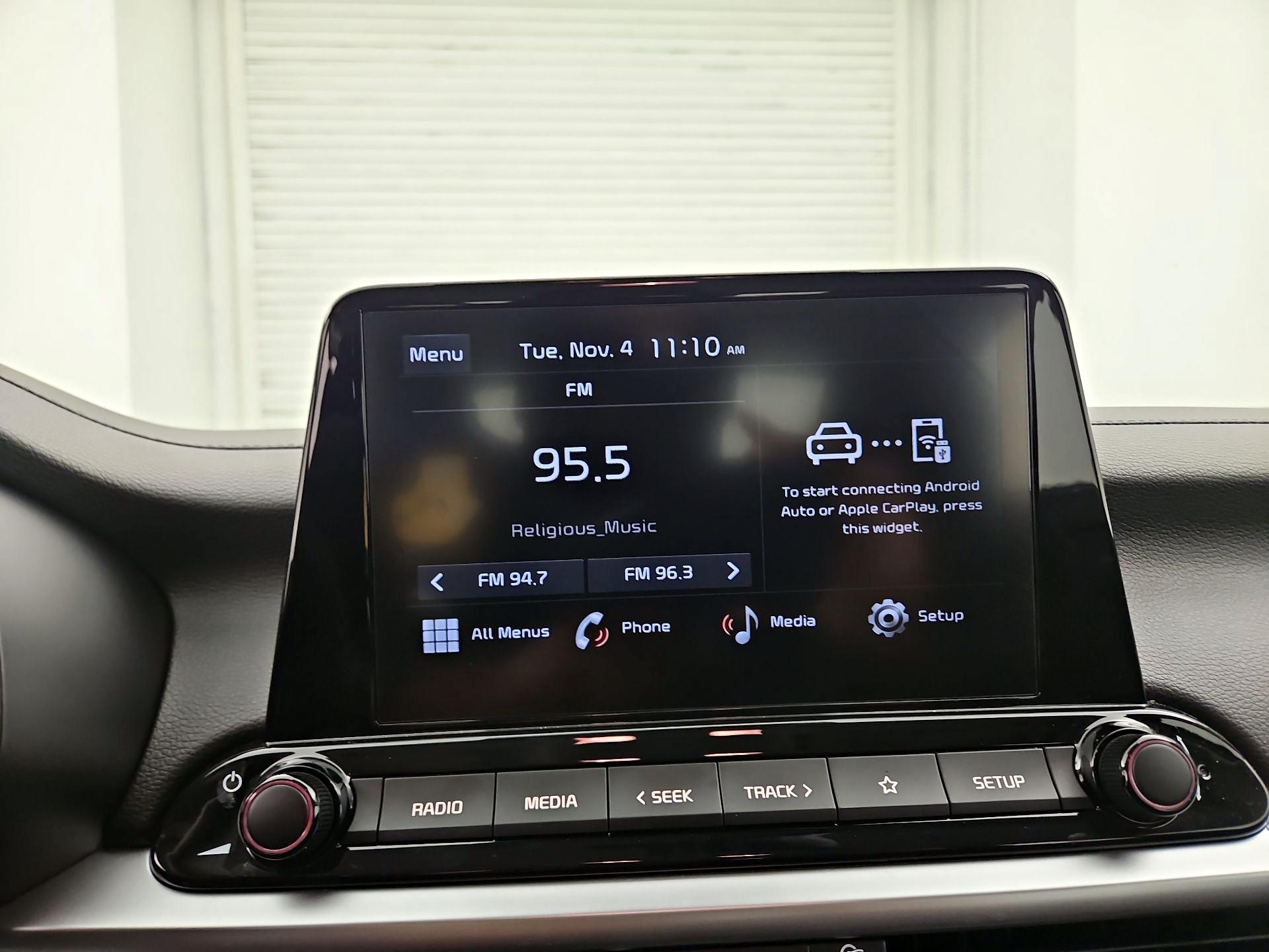 Thumbnail: 2024 Kia Forte - 16