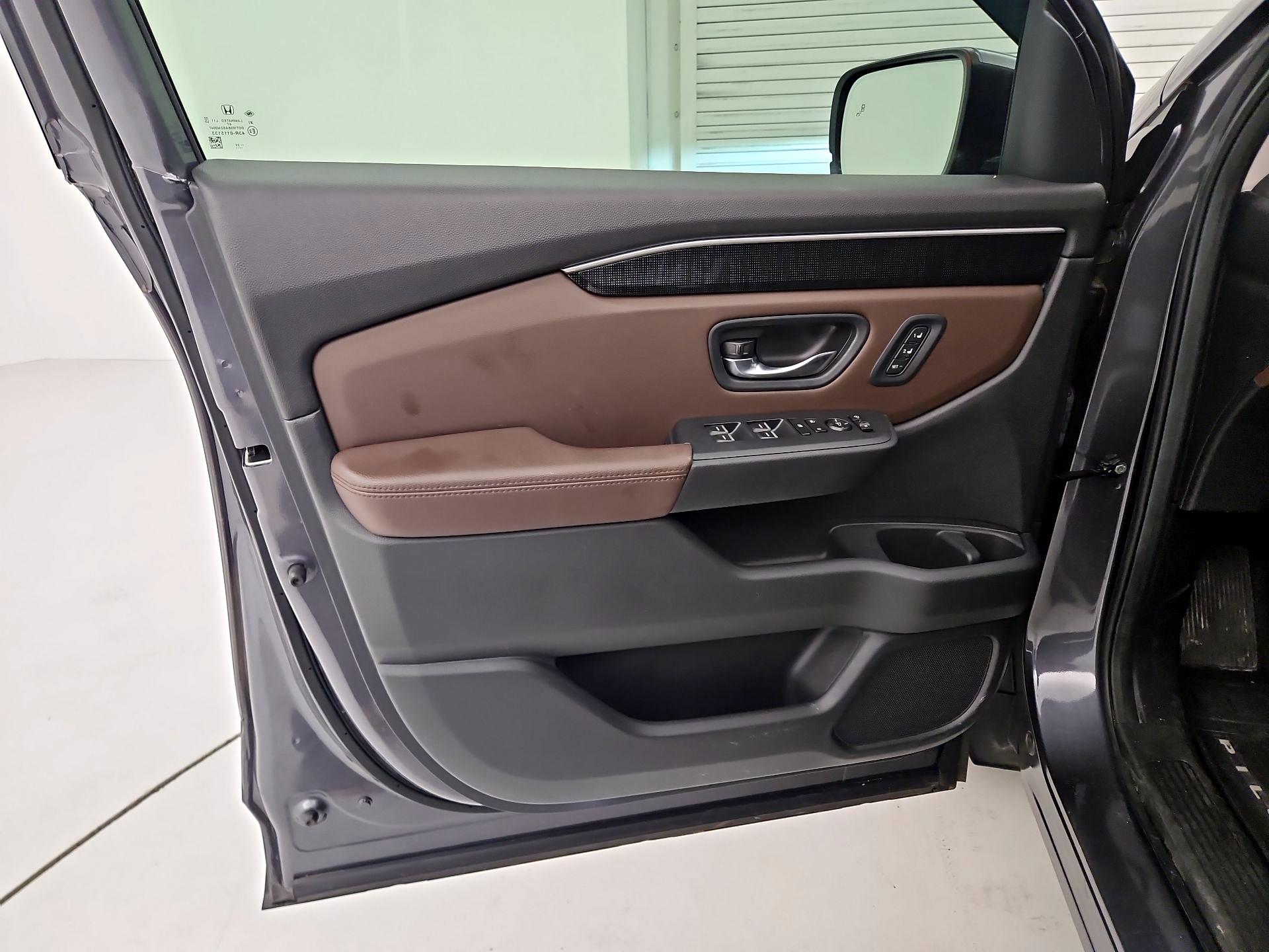 Thumbnail: 2023 Honda Pilot - 12