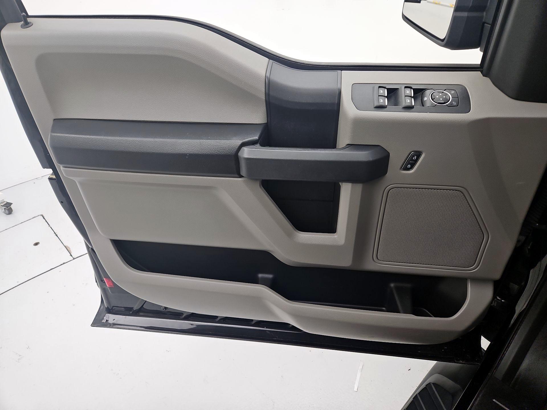 Thumbnail: 2018 Ford F-150 - 12