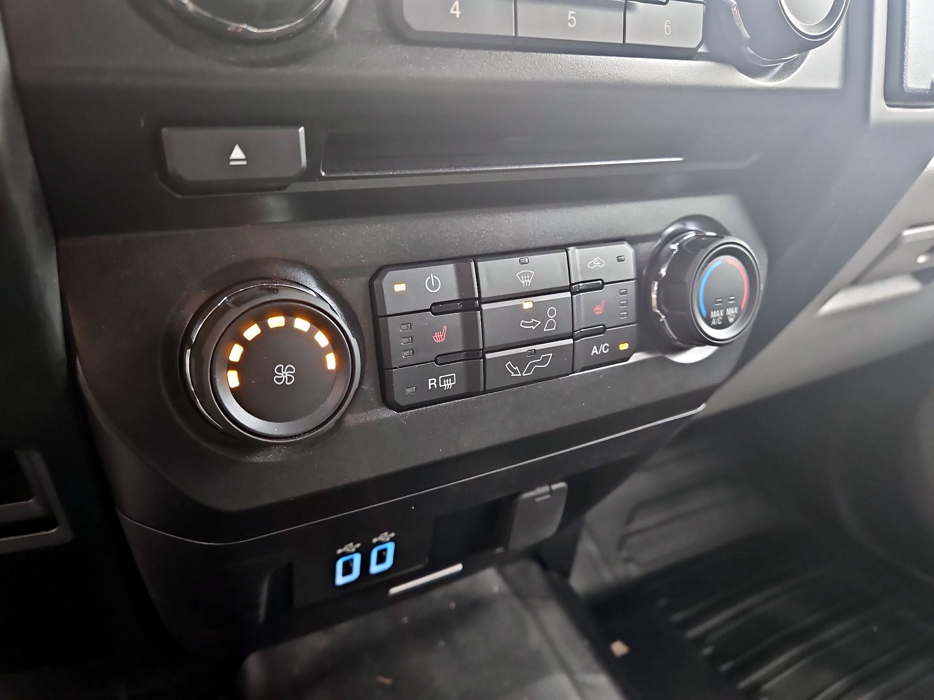 Thumbnail: 2018 Ford F-150 - 16