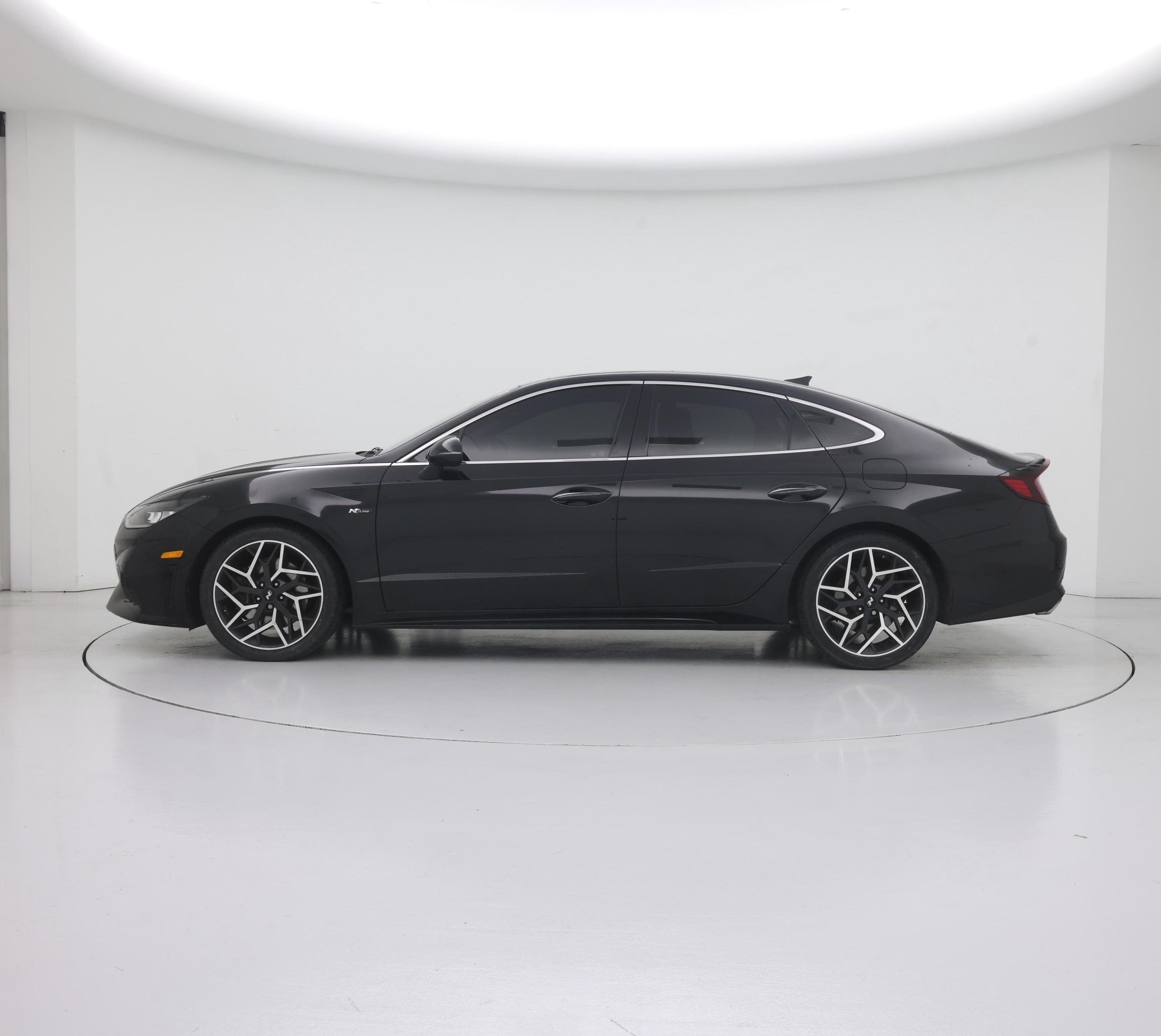 Thumbnail: 2021 Hyundai Sonata - 3