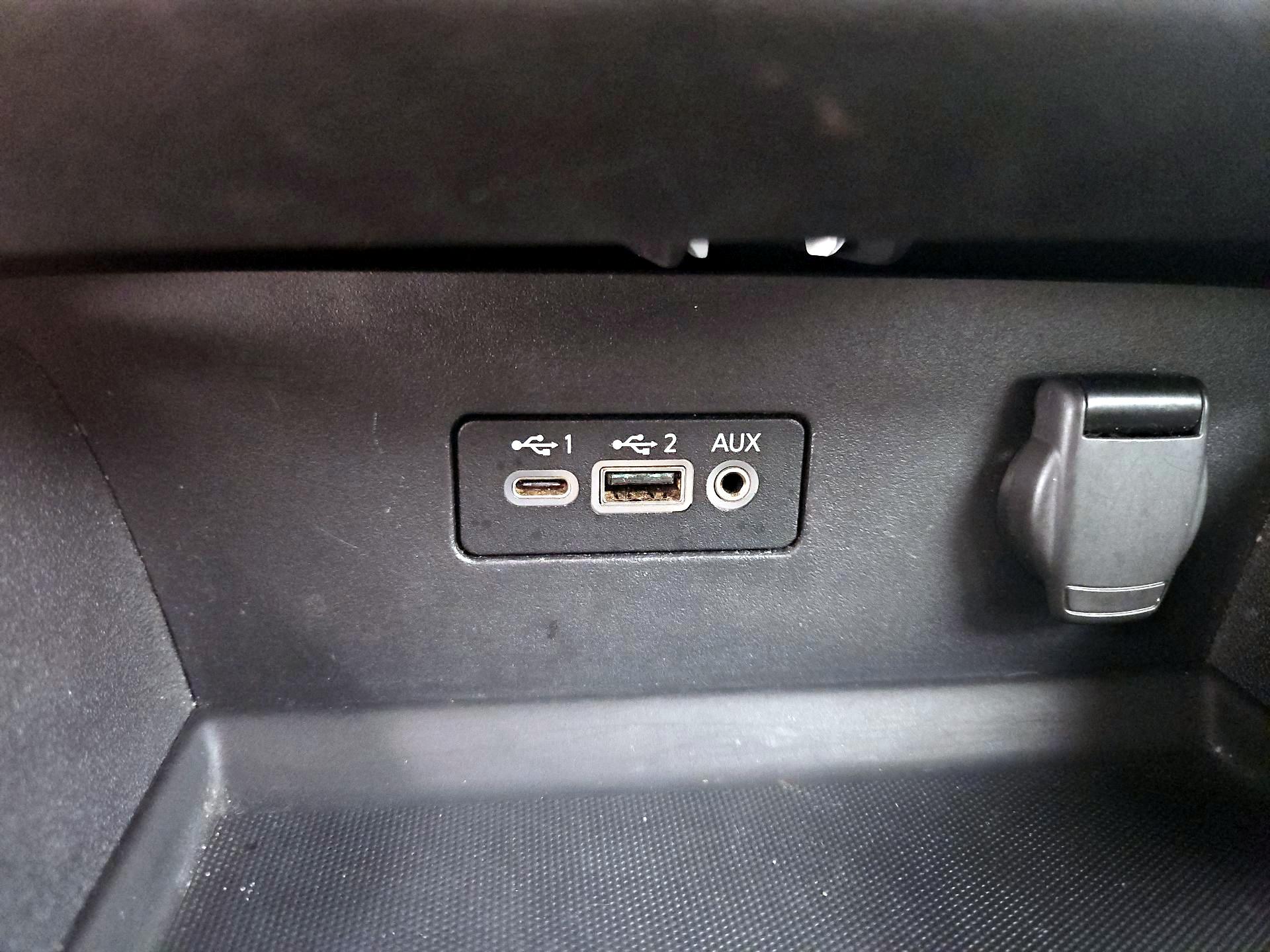 Thumbnail: 2022 Nissan Altima - 18