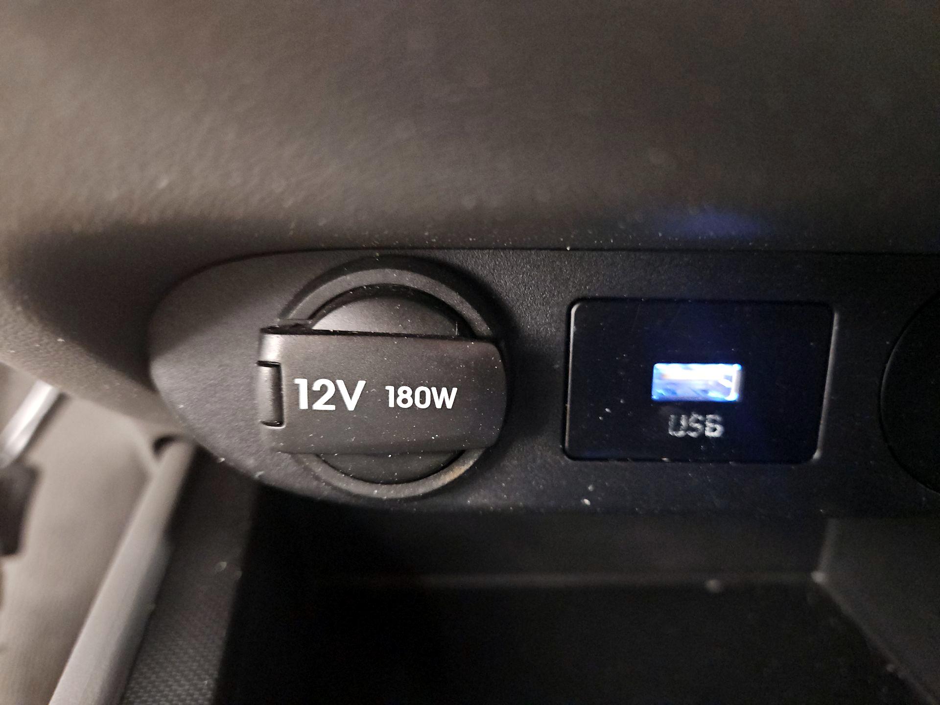 Thumbnail: 2024 Hyundai Elantra - 18