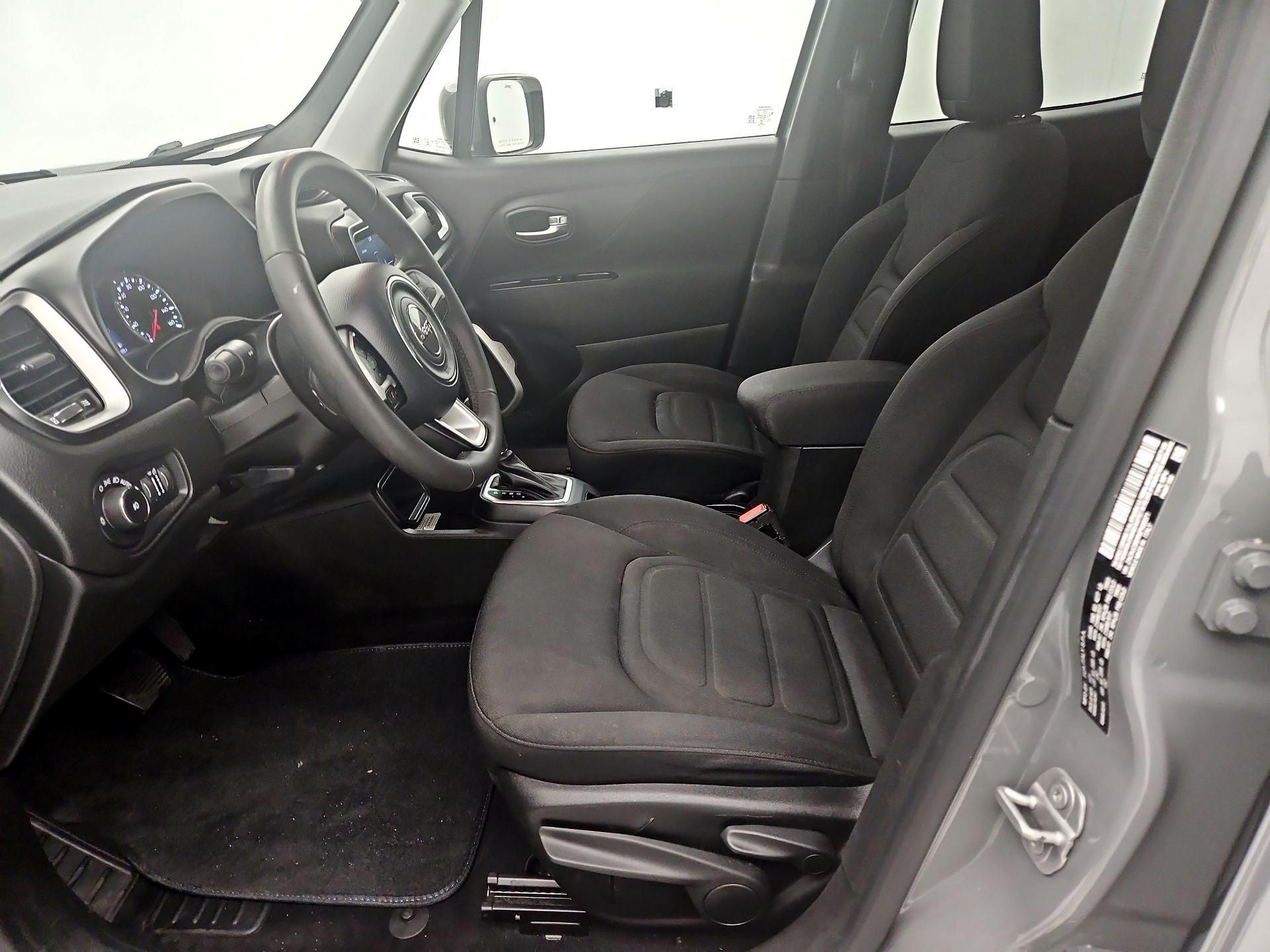 Thumbnail: 2021 Jeep Renegade - 11