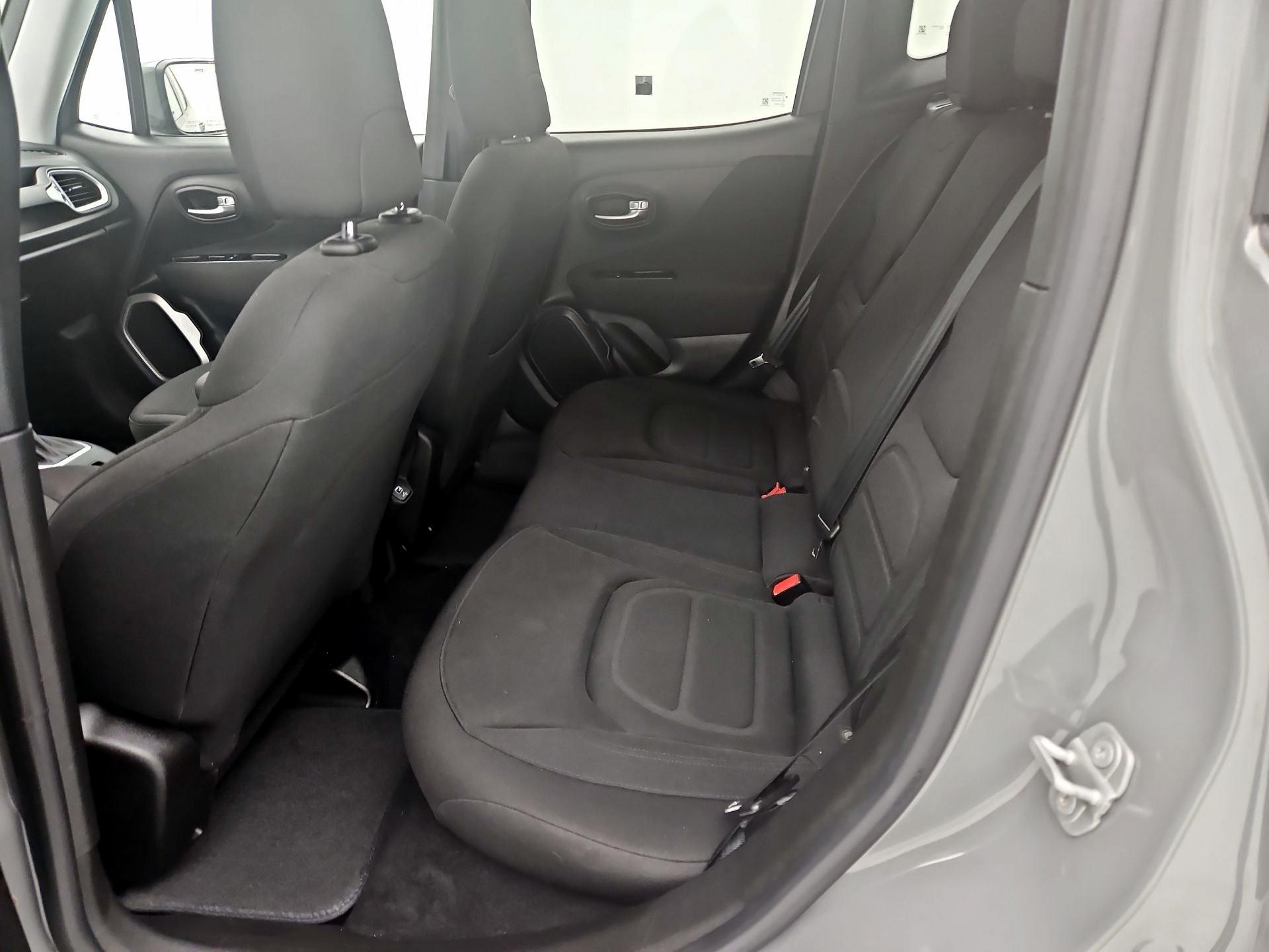 Thumbnail: 2021 Jeep Renegade - 19