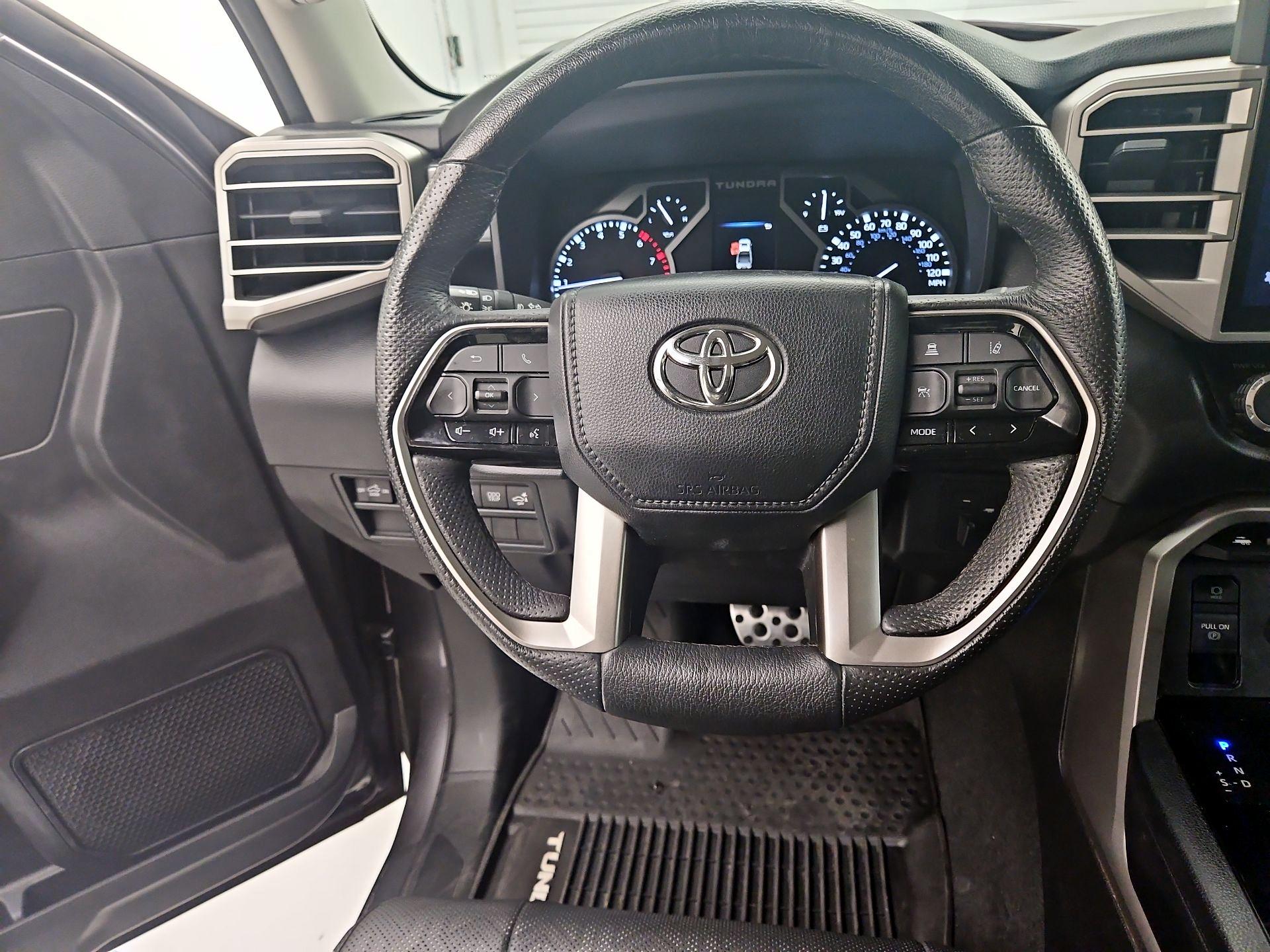 Thumbnail: 2022 Toyota Tundra - 10