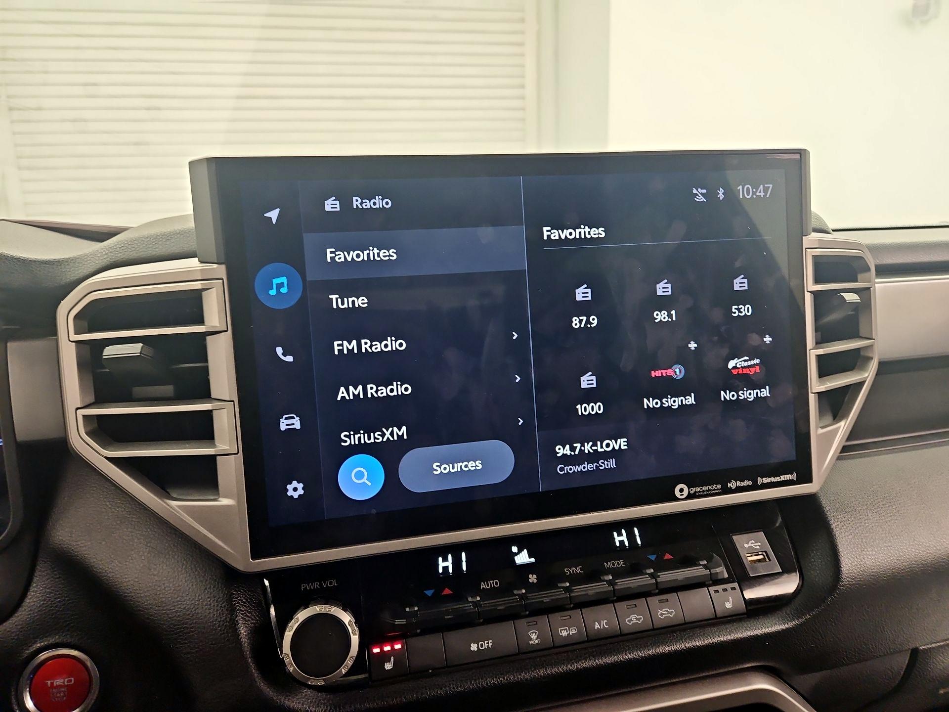 Thumbnail: 2022 Toyota Tundra - 15