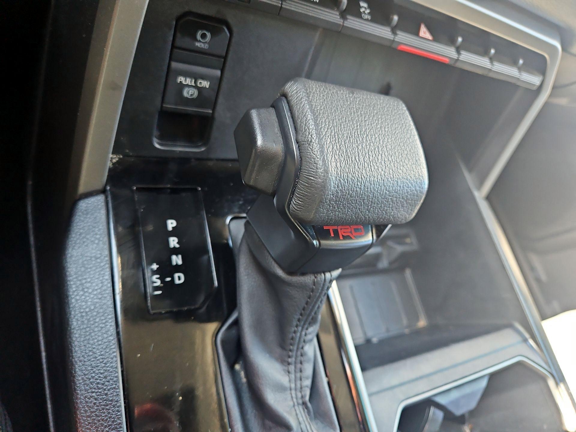 Thumbnail: 2022 Toyota Tundra - 17