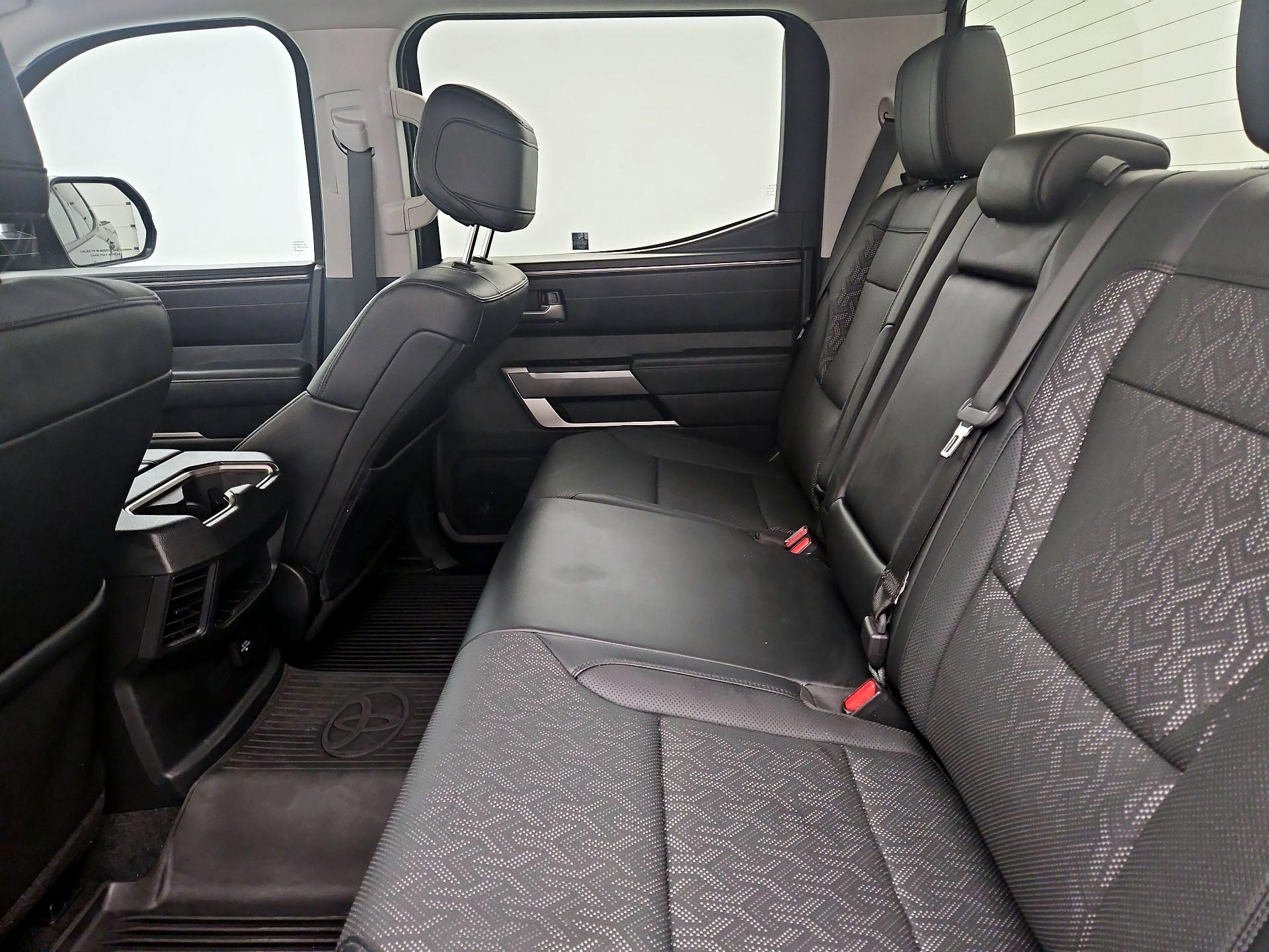 Thumbnail: 2022 Toyota Tundra - 19