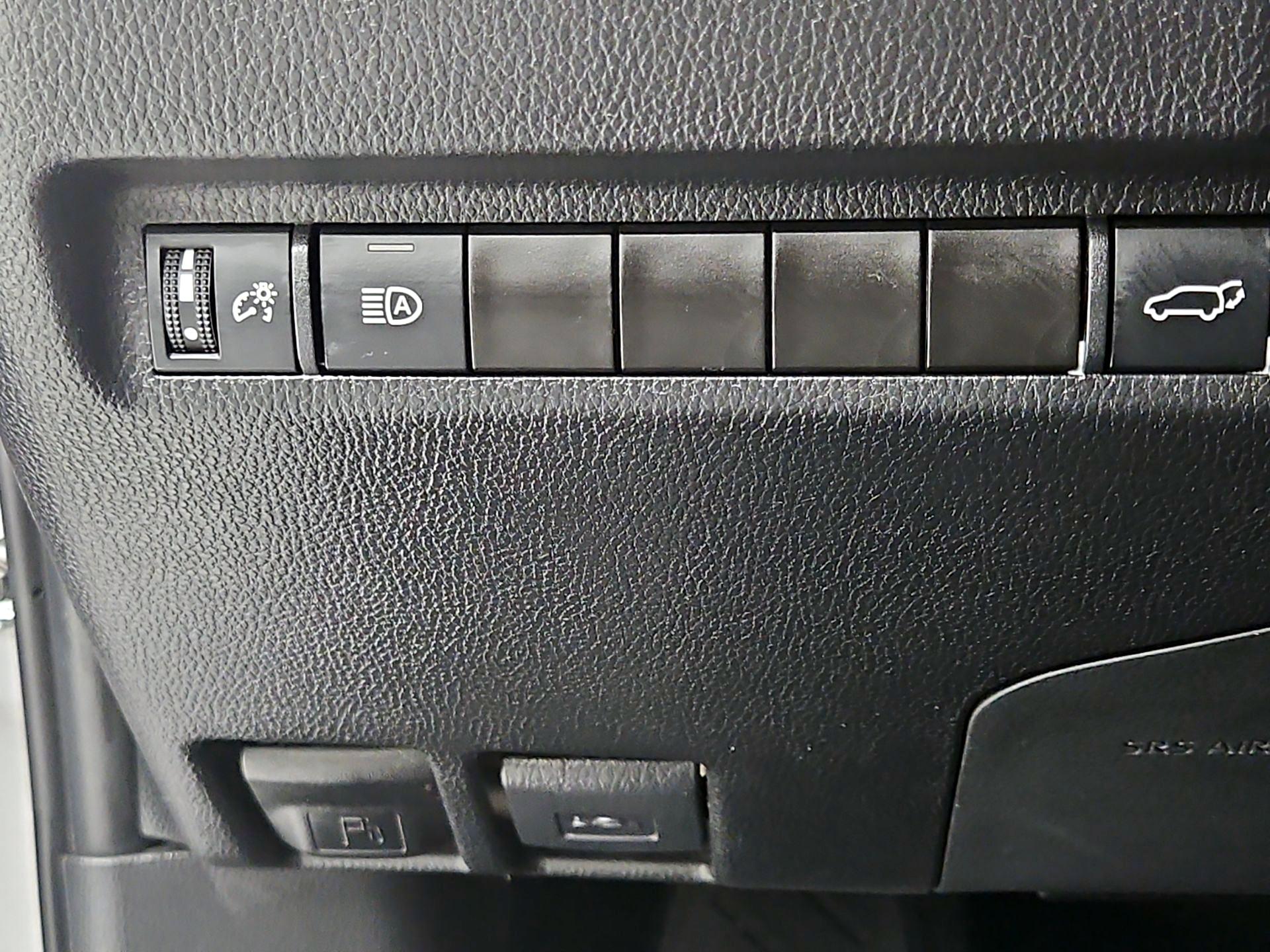 Thumbnail: 2023 Toyota RAV4 - 13