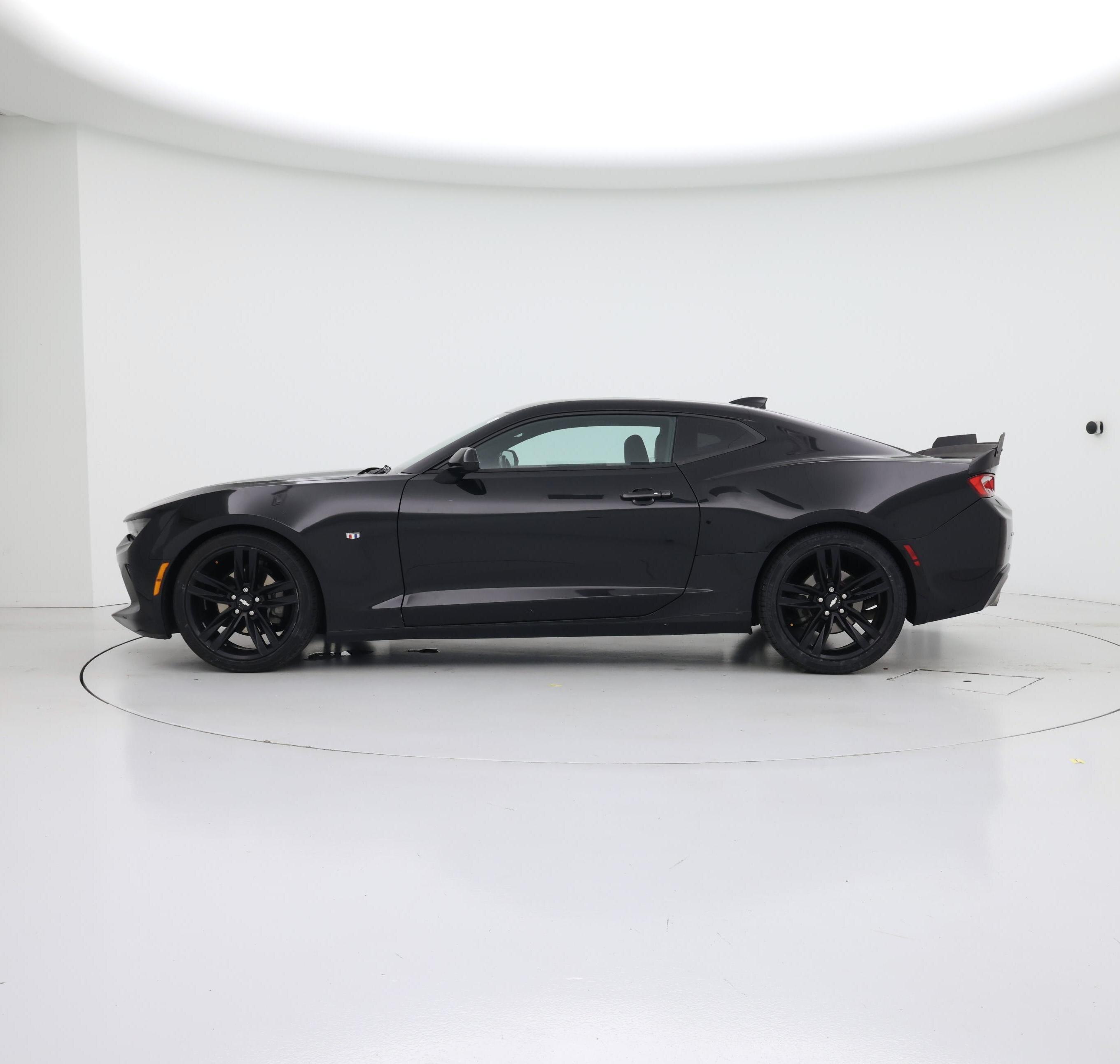 Thumbnail: 2016 Chevrolet Camaro - 3