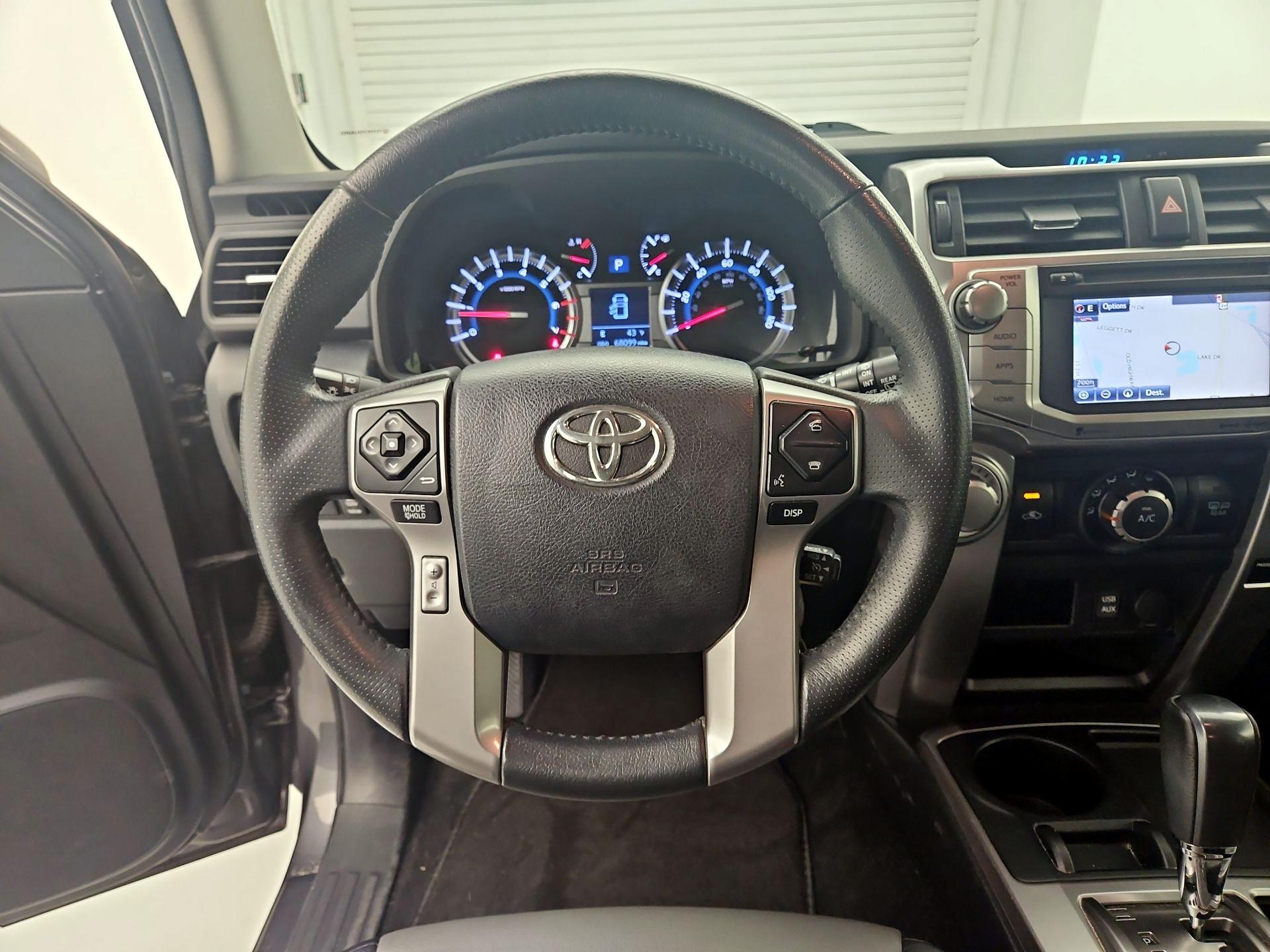 Thumbnail: 2018 Toyota 4Runner - 10