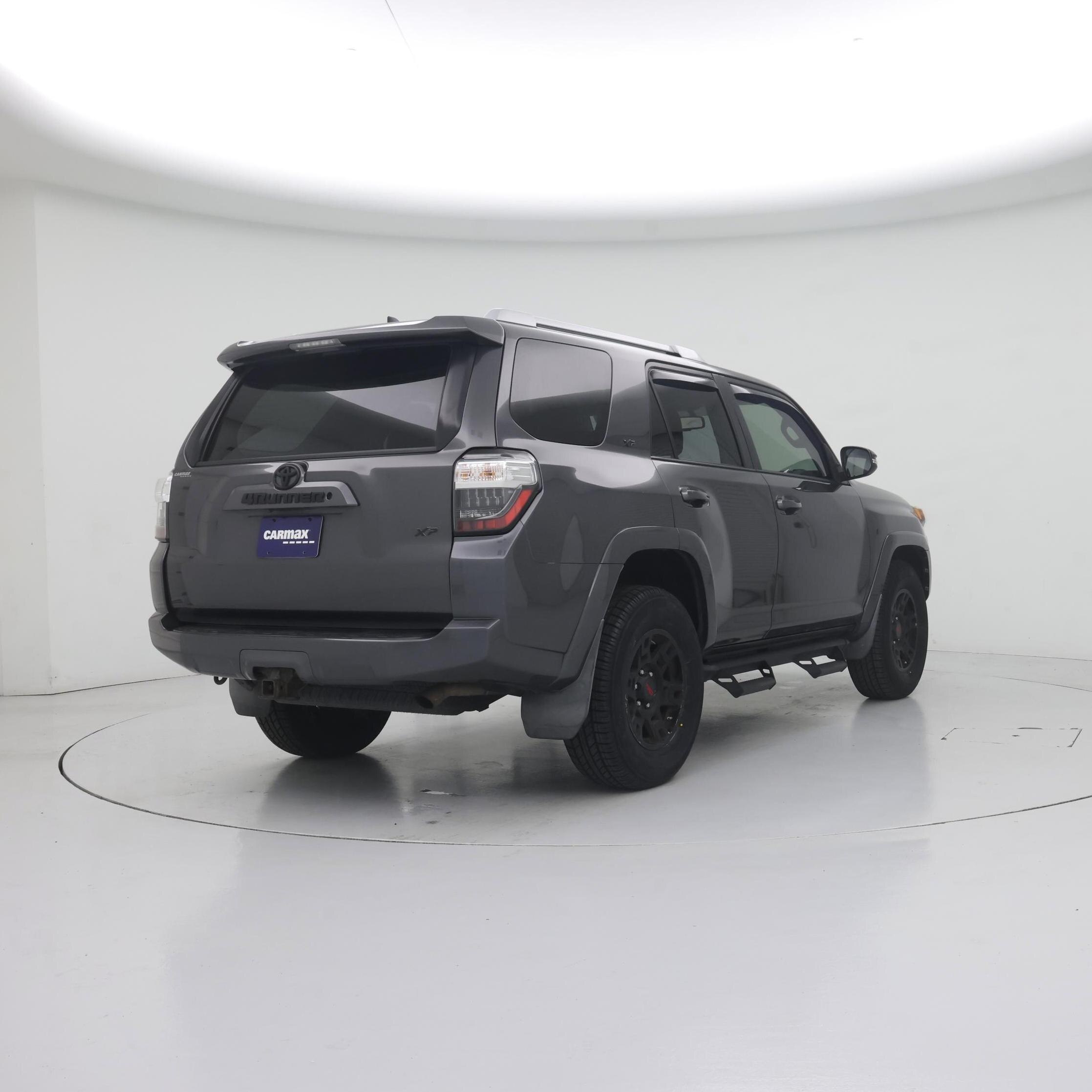 Thumbnail: 2018 Toyota 4Runner - 8