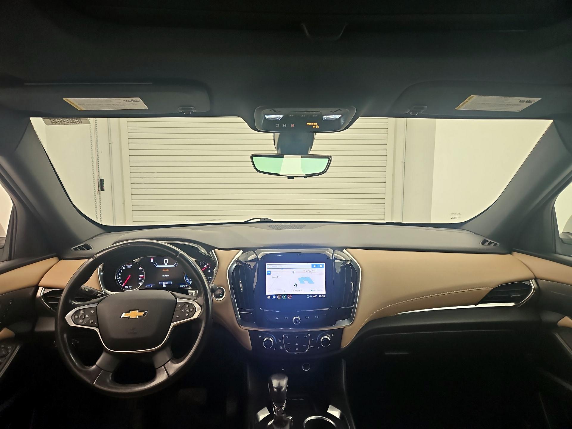 Thumbnail: 2022 Chevrolet Traverse - 9