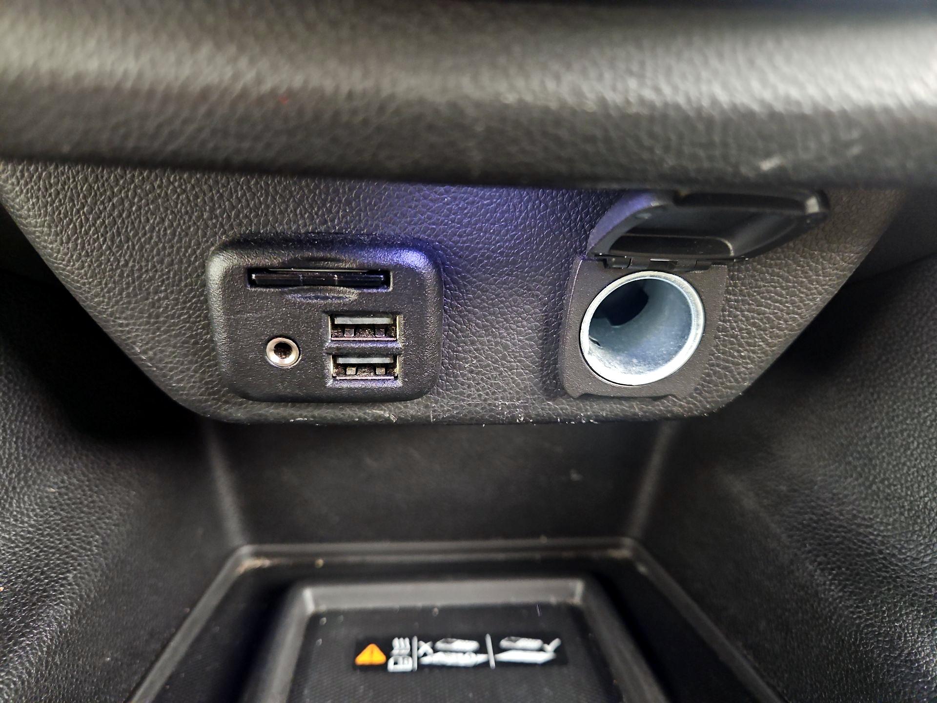 Thumbnail: 2022 Chevrolet Traverse - 19