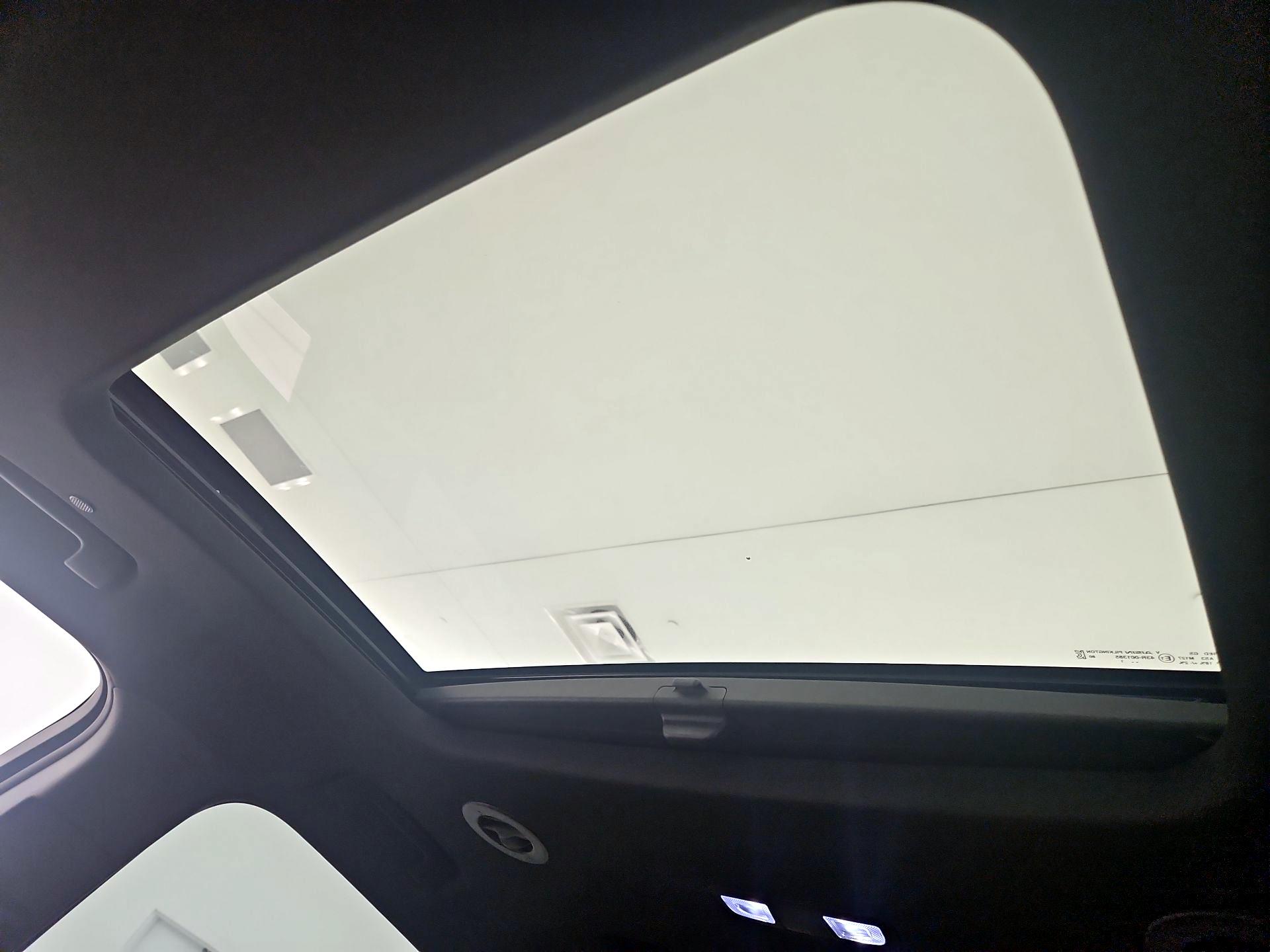 Thumbnail: 2022 Chevrolet Traverse - 20